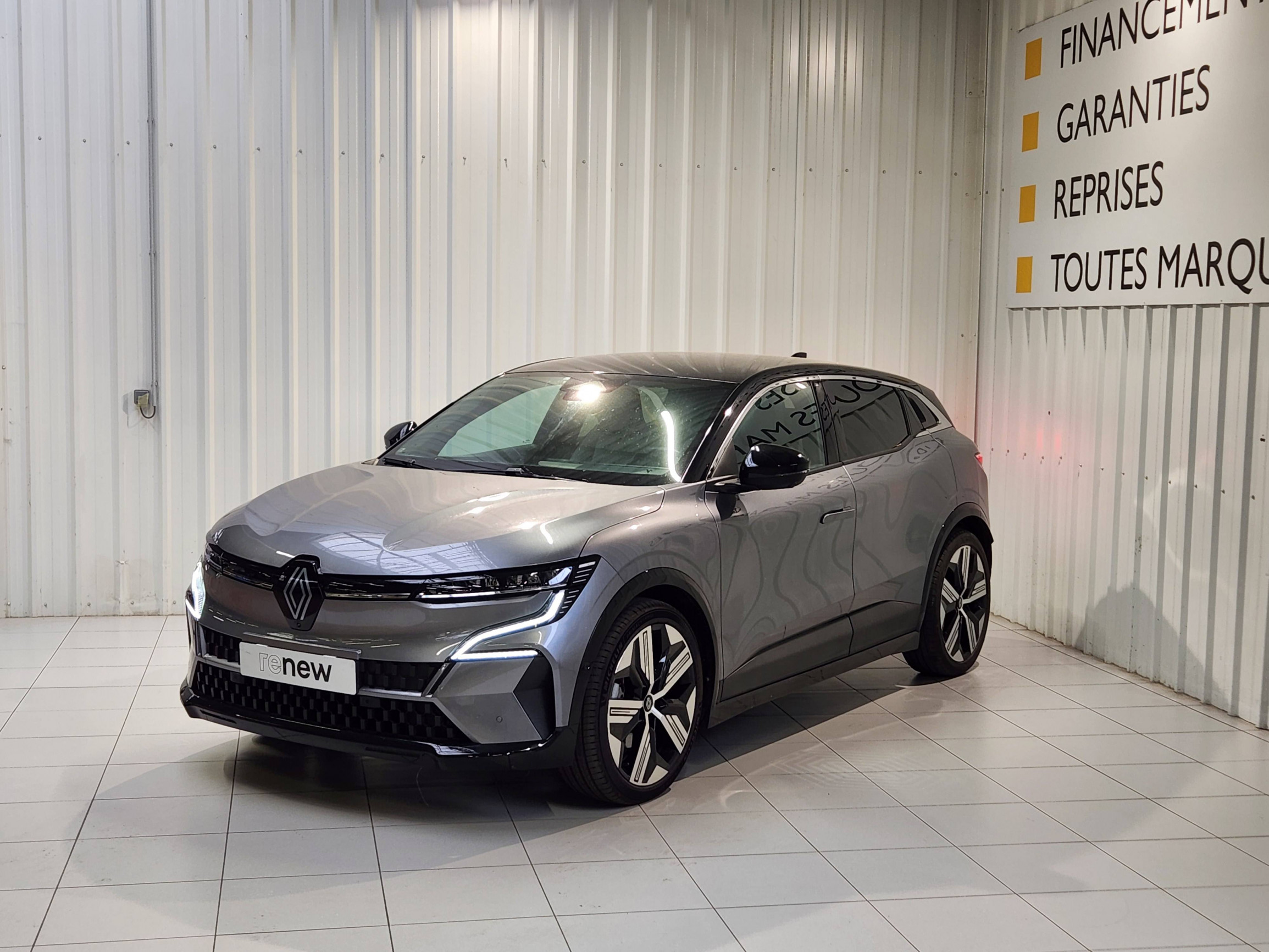 Renault Megane E-Tech  EV60 220 ch super charge occasion de 2023 en vente à Morlaix