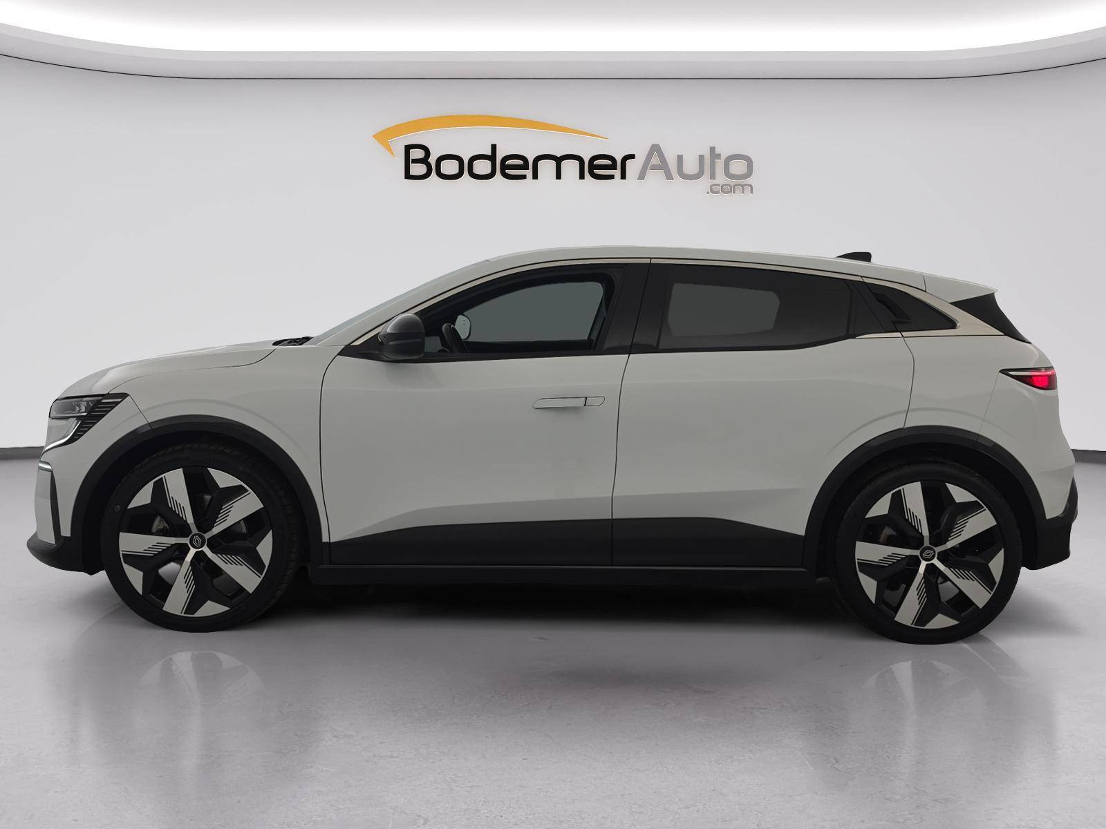 Vente en ligne Renault Megane E-Tech  EV60 220 ch super charge au prix de 27 990 €