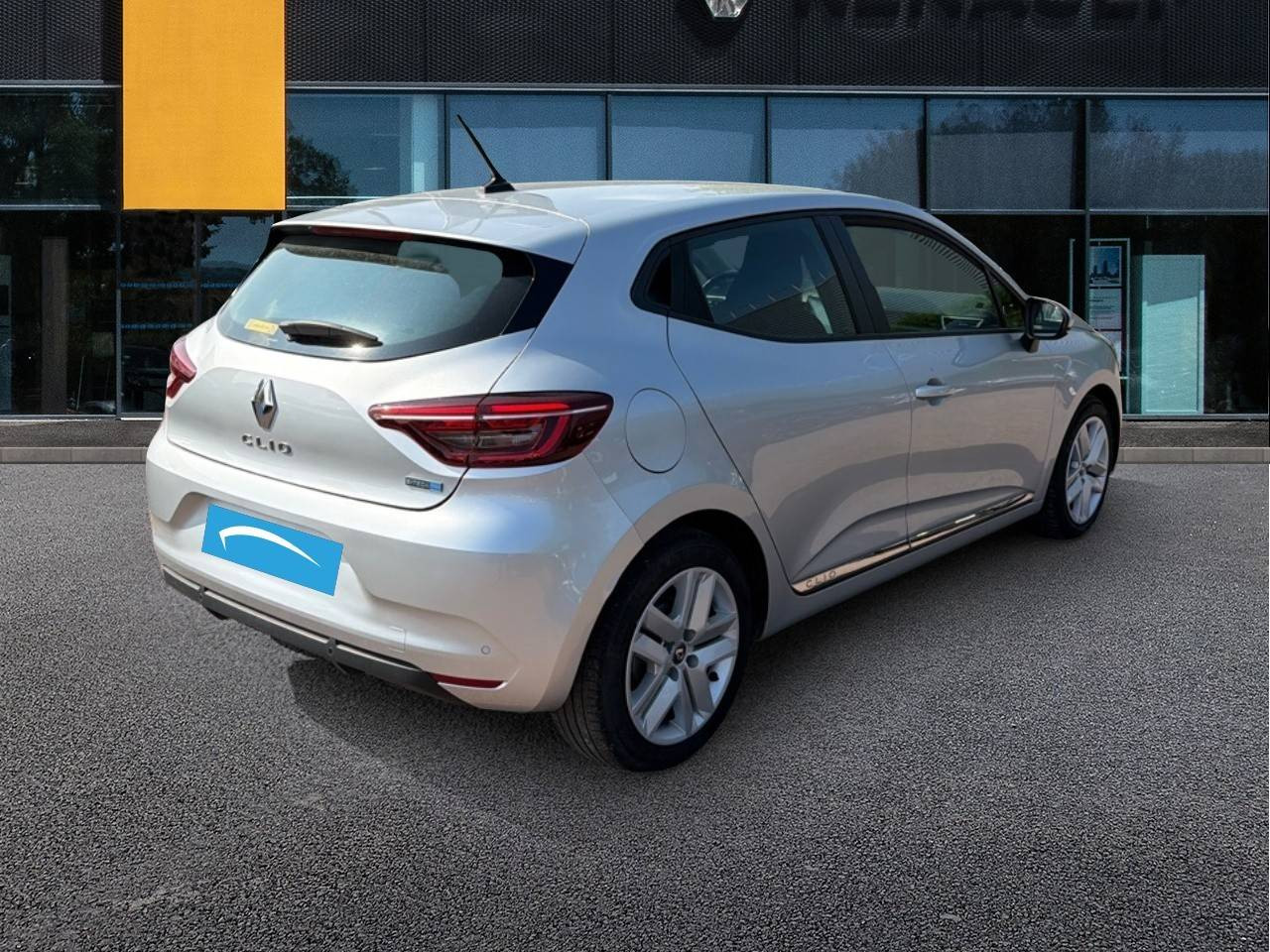 Vente en ligne Renault Clio 5 Clio E-Tech 140 - 21N au prix de 13 990 €