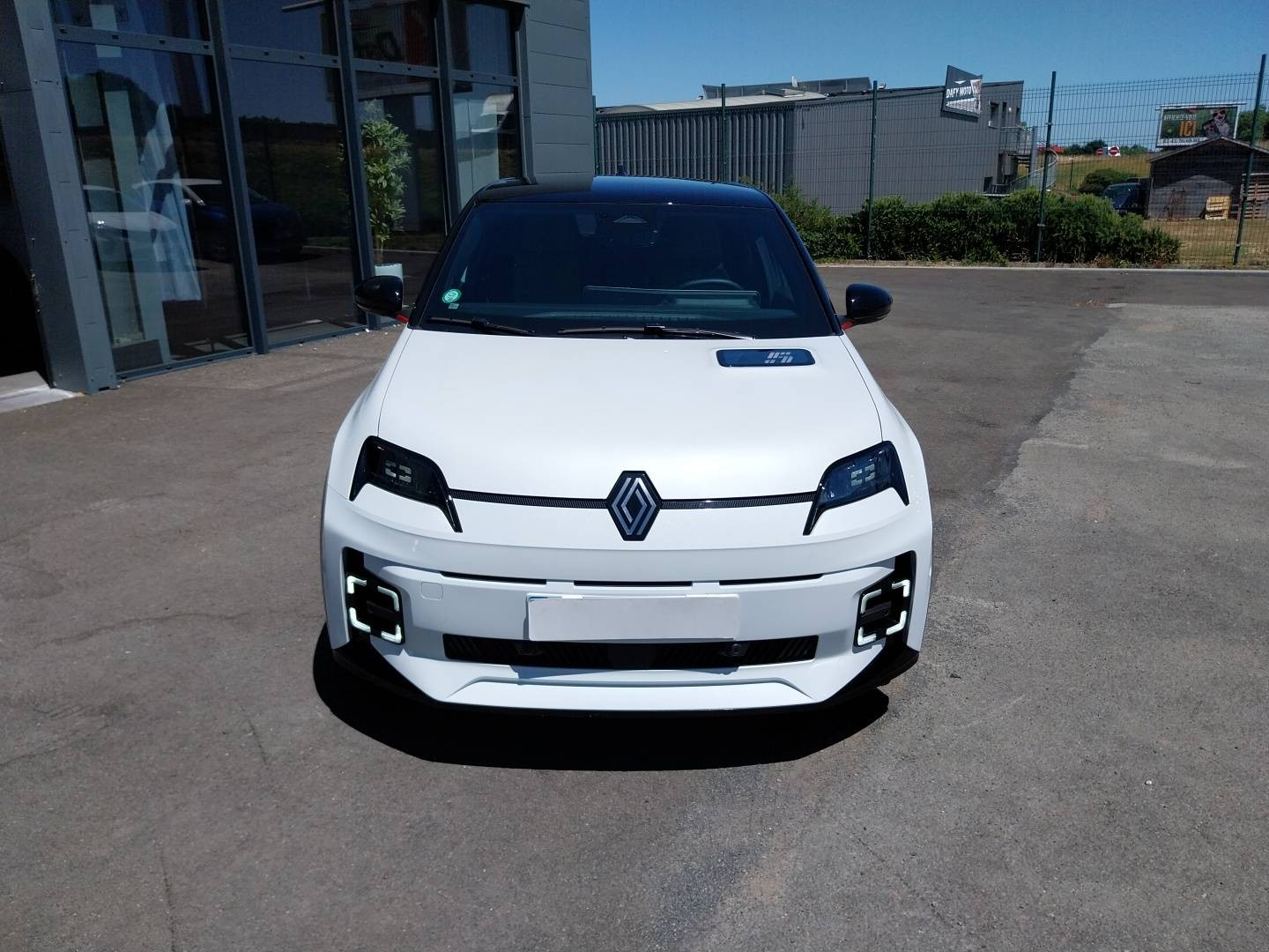 Vente en ligne Renault R5 E-Tech  150 ch autonomie confort au prix de 26 990 €