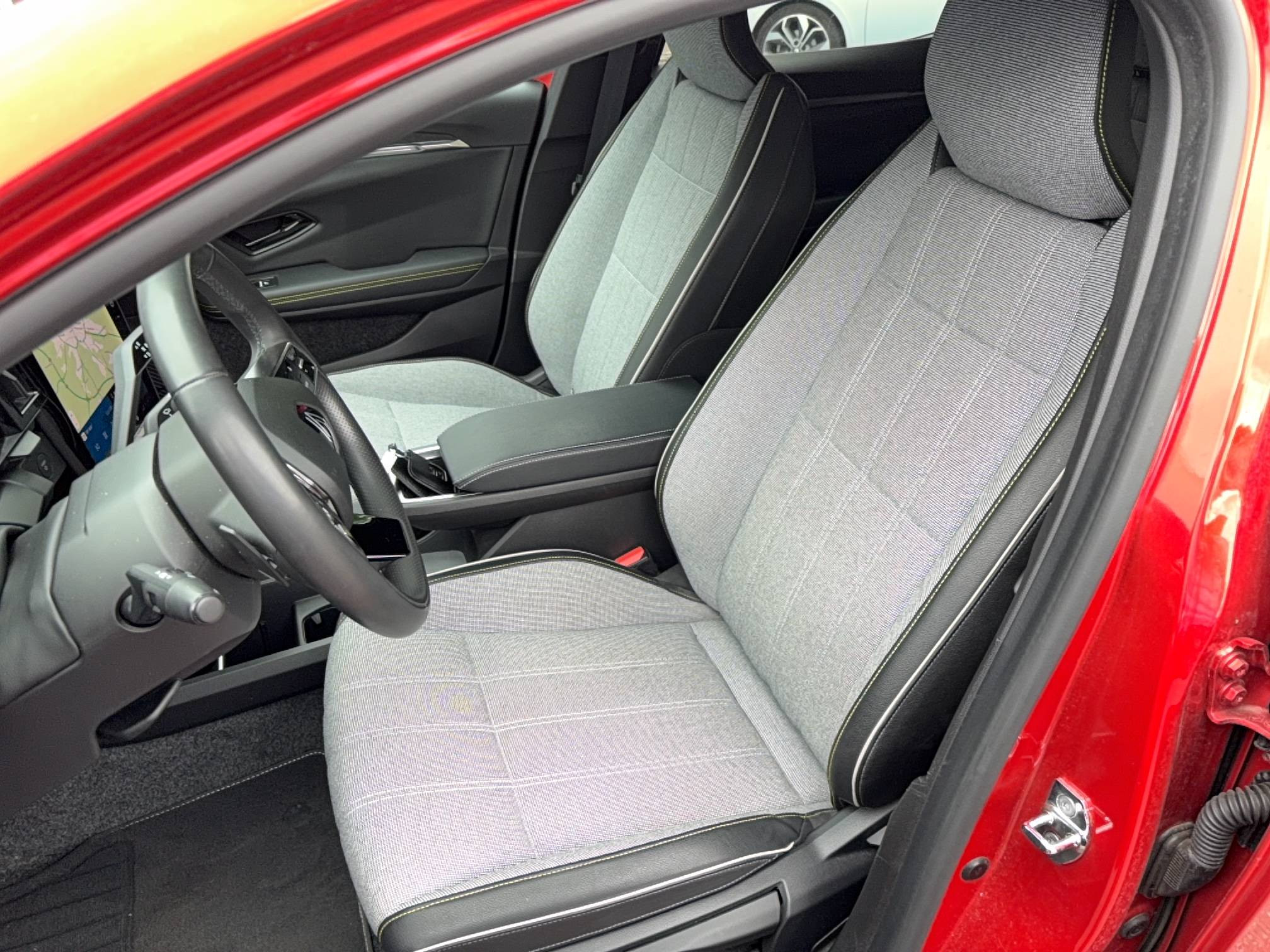 Vente en ligne Renault Megane E-Tech  EV60 220 ch super charge au prix de 27 990 €