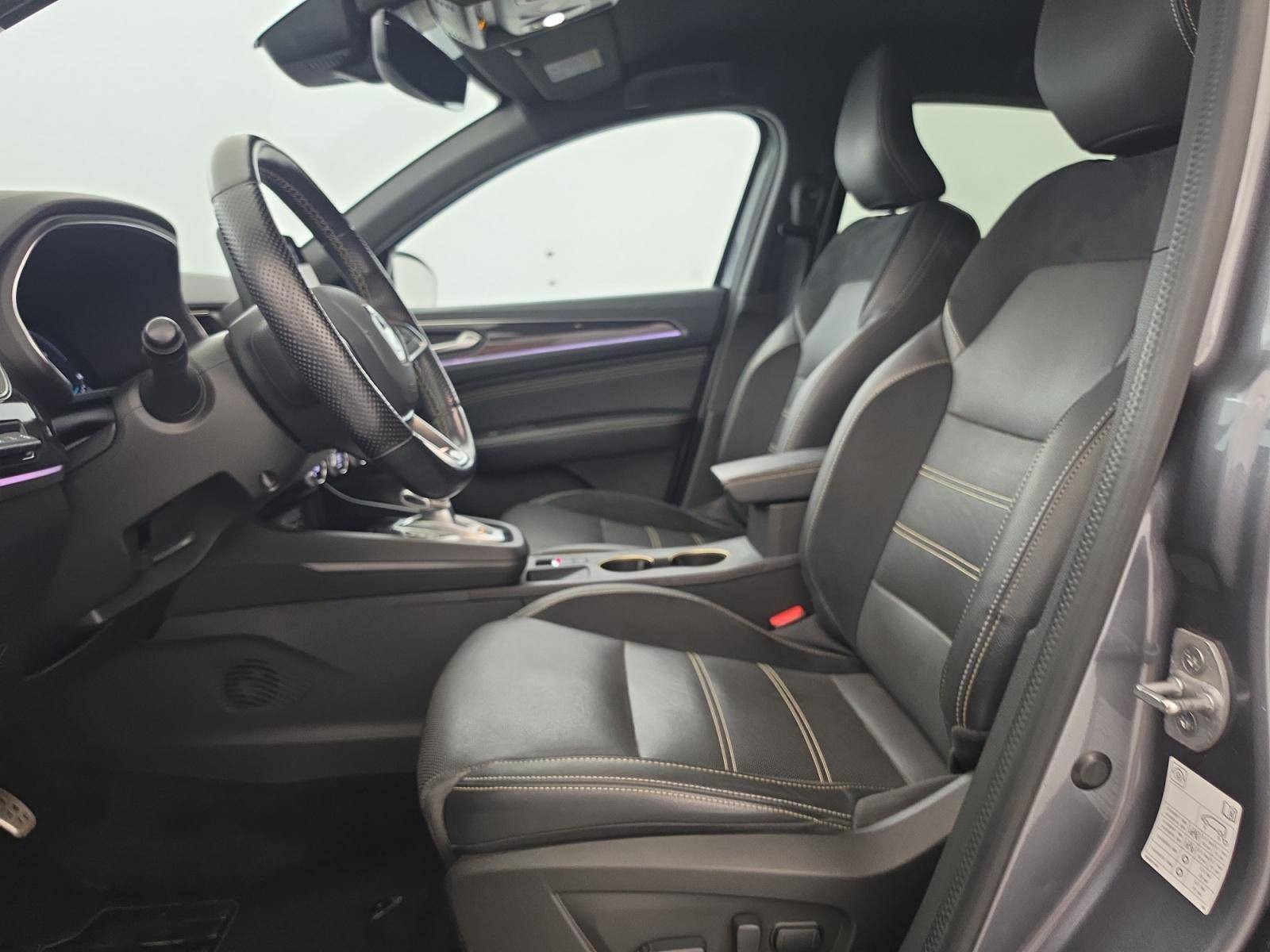 Vente en ligne Renault Arkana  E-Tech hybride 145 - 22 au prix de 21 900 €