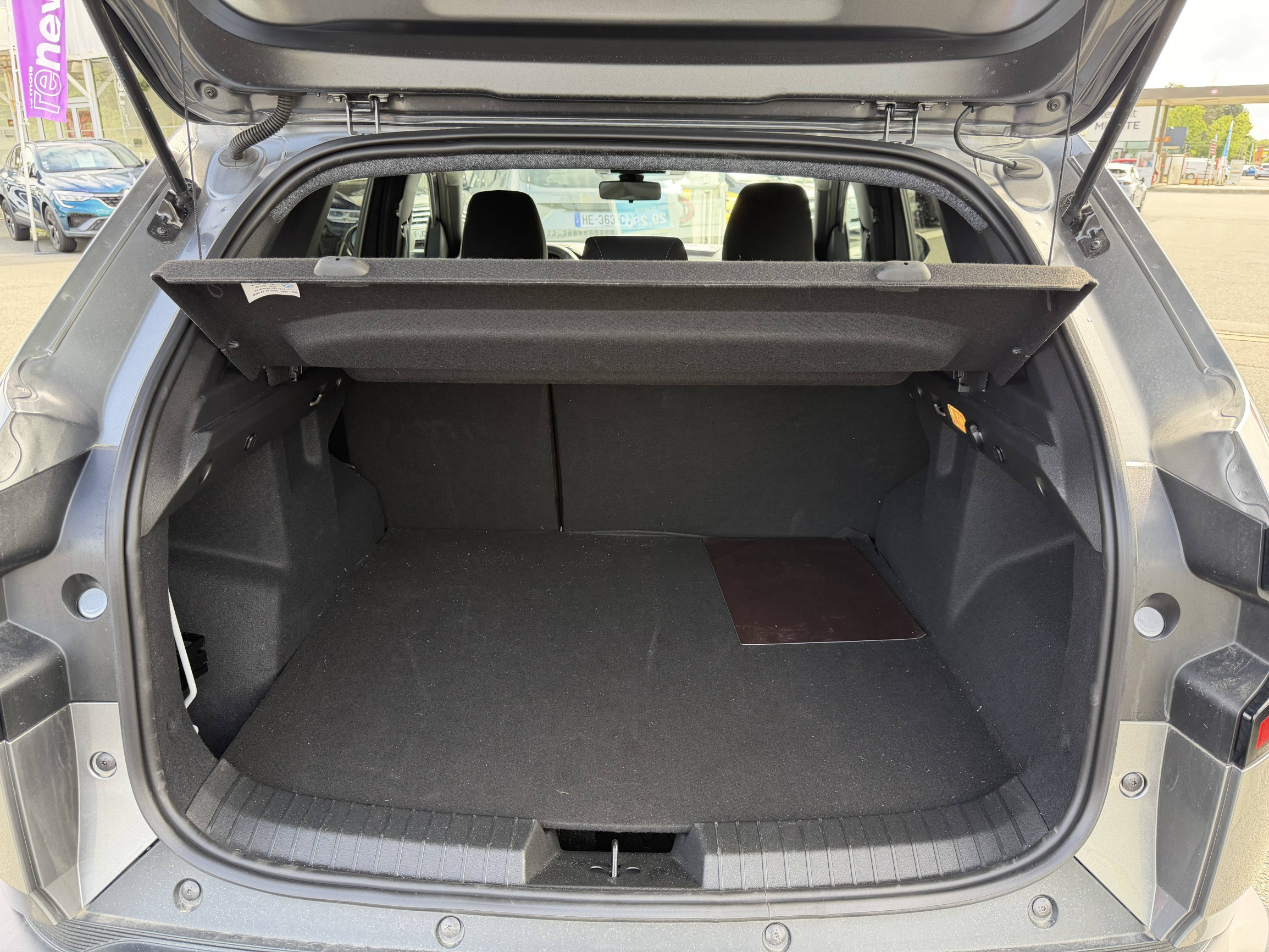 Vente en ligne Dacia Duster  Hybrid 155 au prix de 29 290 €
