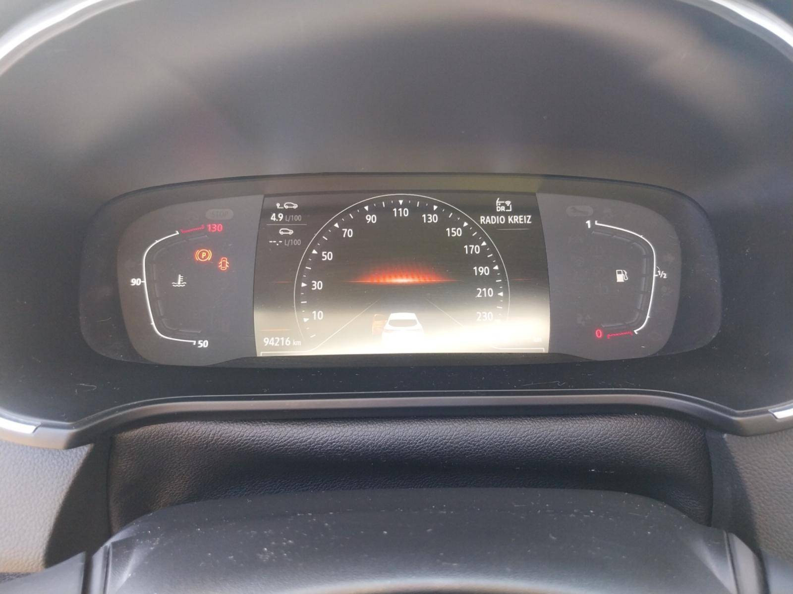Vente en ligne Renault Megane 4  Blue dCi 115 au prix de 14 290 €