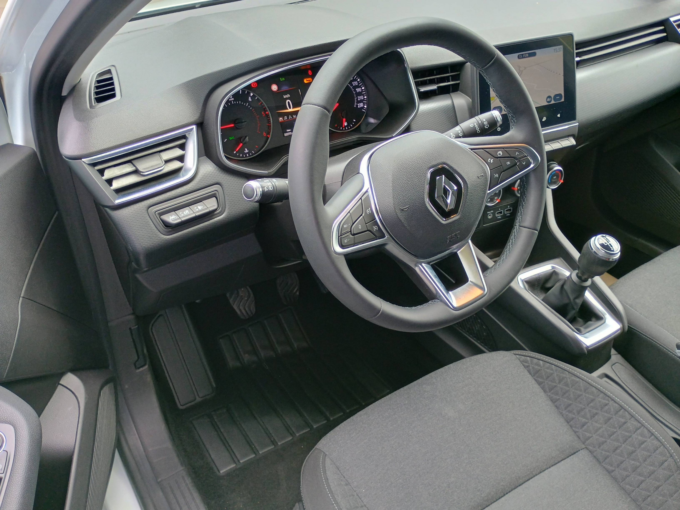 Vente en ligne Renault Clio 5 Clio Blue dCi 85 au prix de 11 990 €