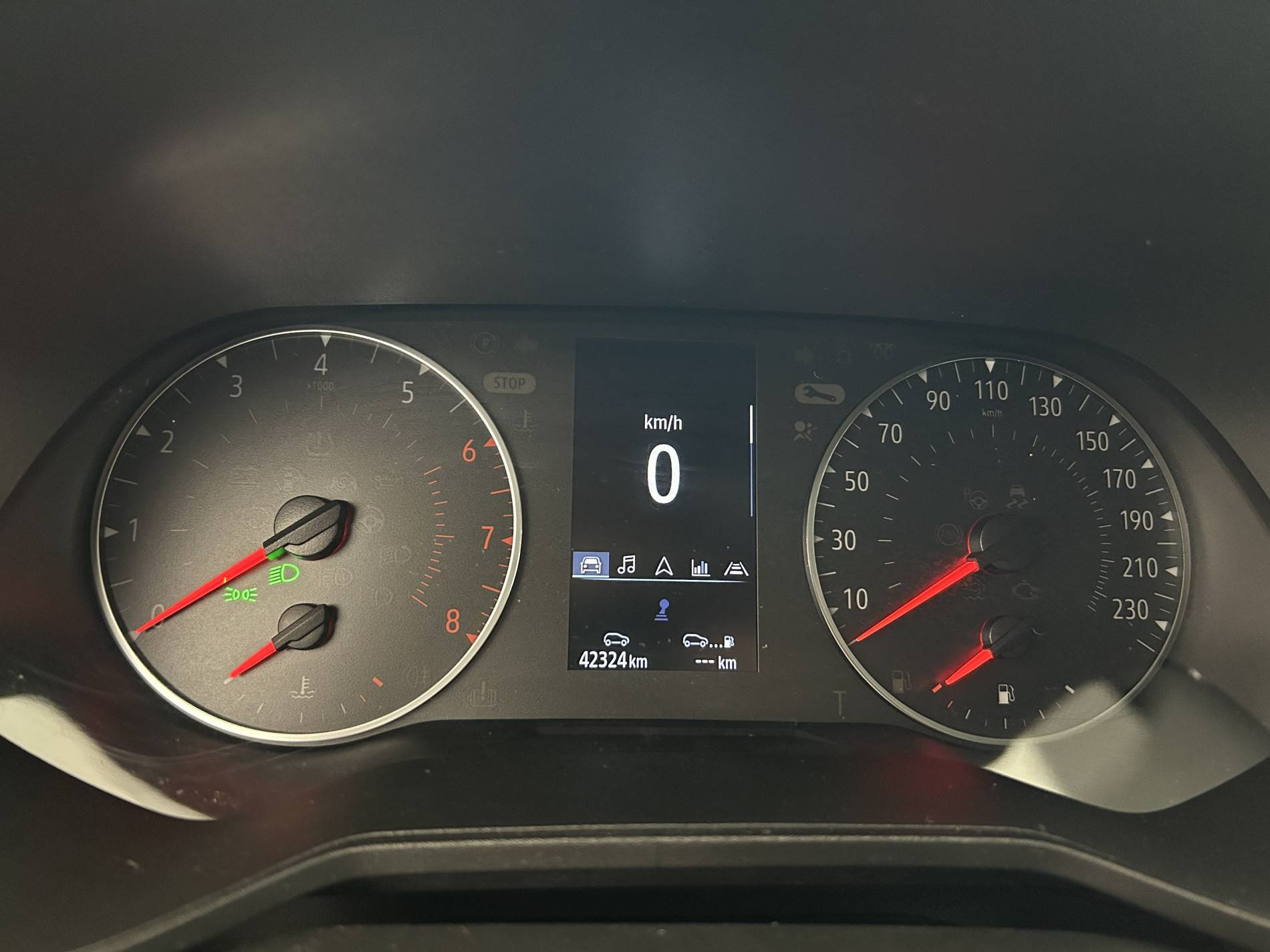 Vente en ligne Renault Clio 5 Clio TCe 90 au prix de 13 950 €