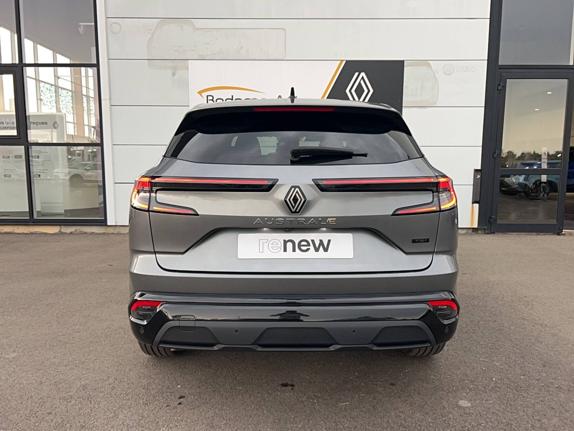 Vente en ligne Renault Austral  E-Tech hybrid 200 au prix de 23 490 €