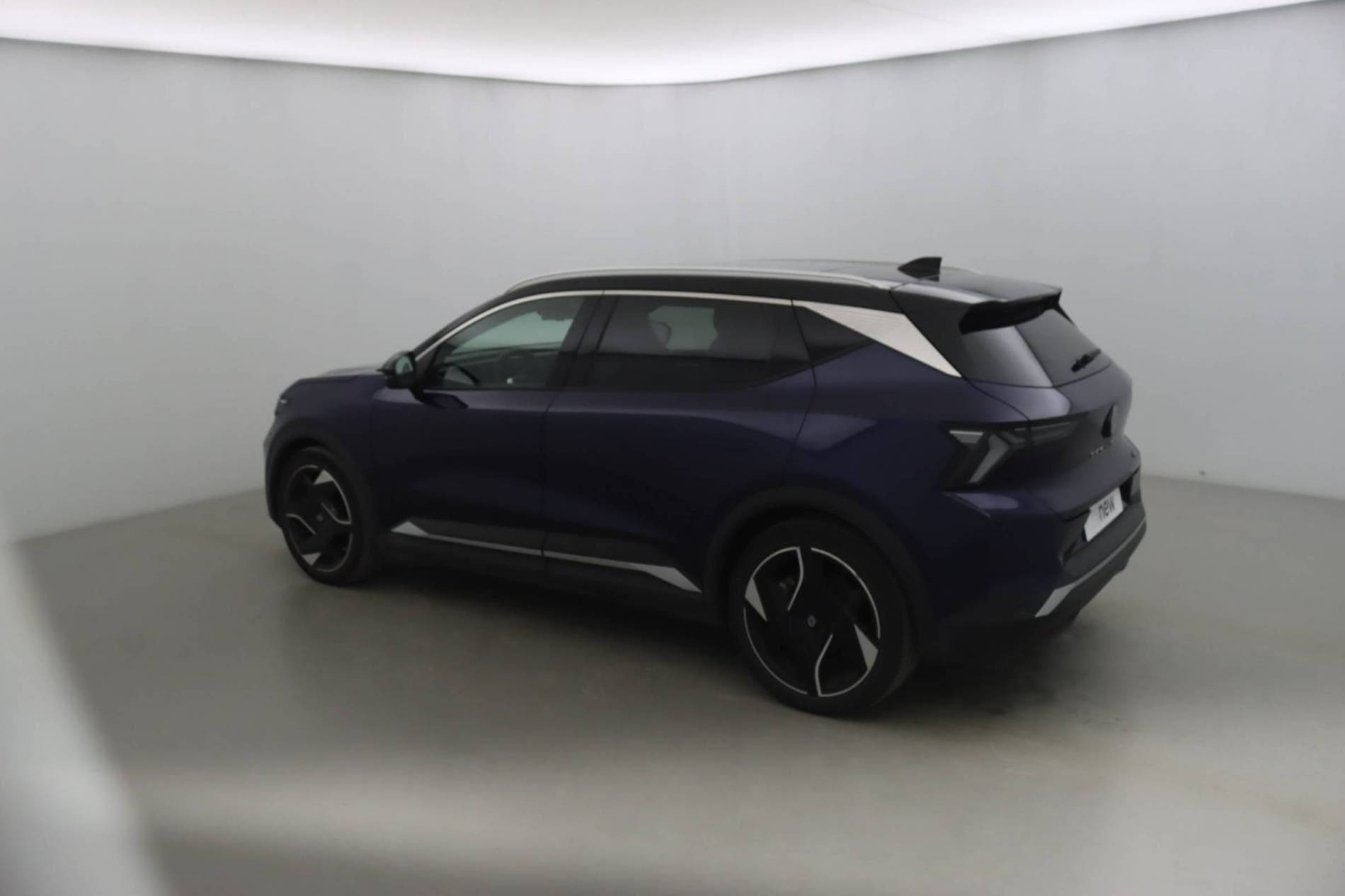 Vente en ligne Renault Scenic E-Tech Scenic E-Tech électrique 220 ch grande autonomie au prix de 39 890 €