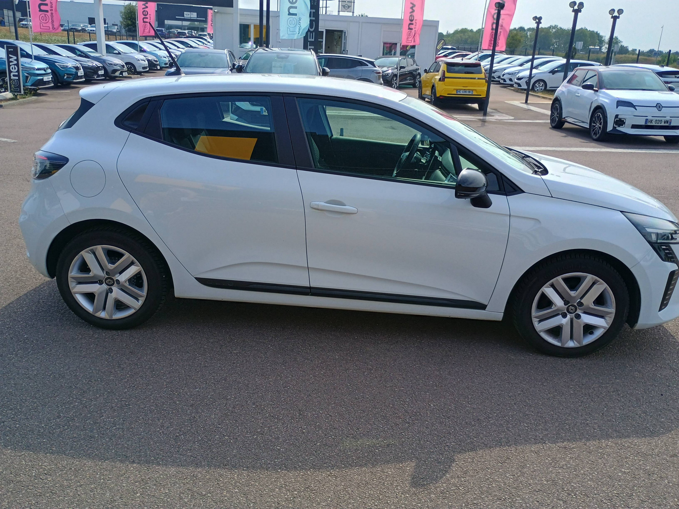 Vente en ligne Renault Clio 5 Clio Eco-G 100 ch GSR2 au prix de 14 991 €