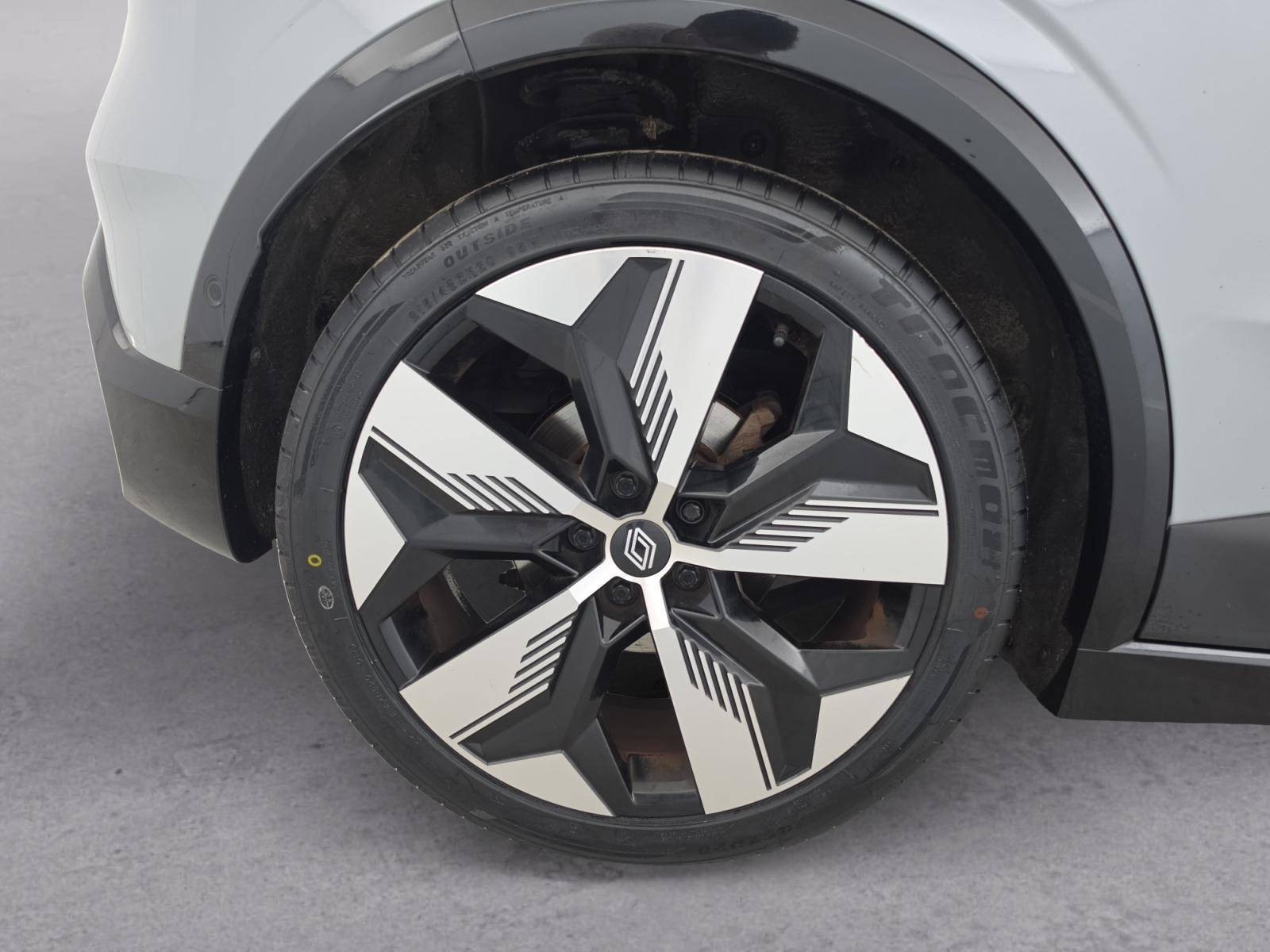 Vente en ligne Renault Megane E-Tech  EV60 220 ch super charge au prix de 28 900 €