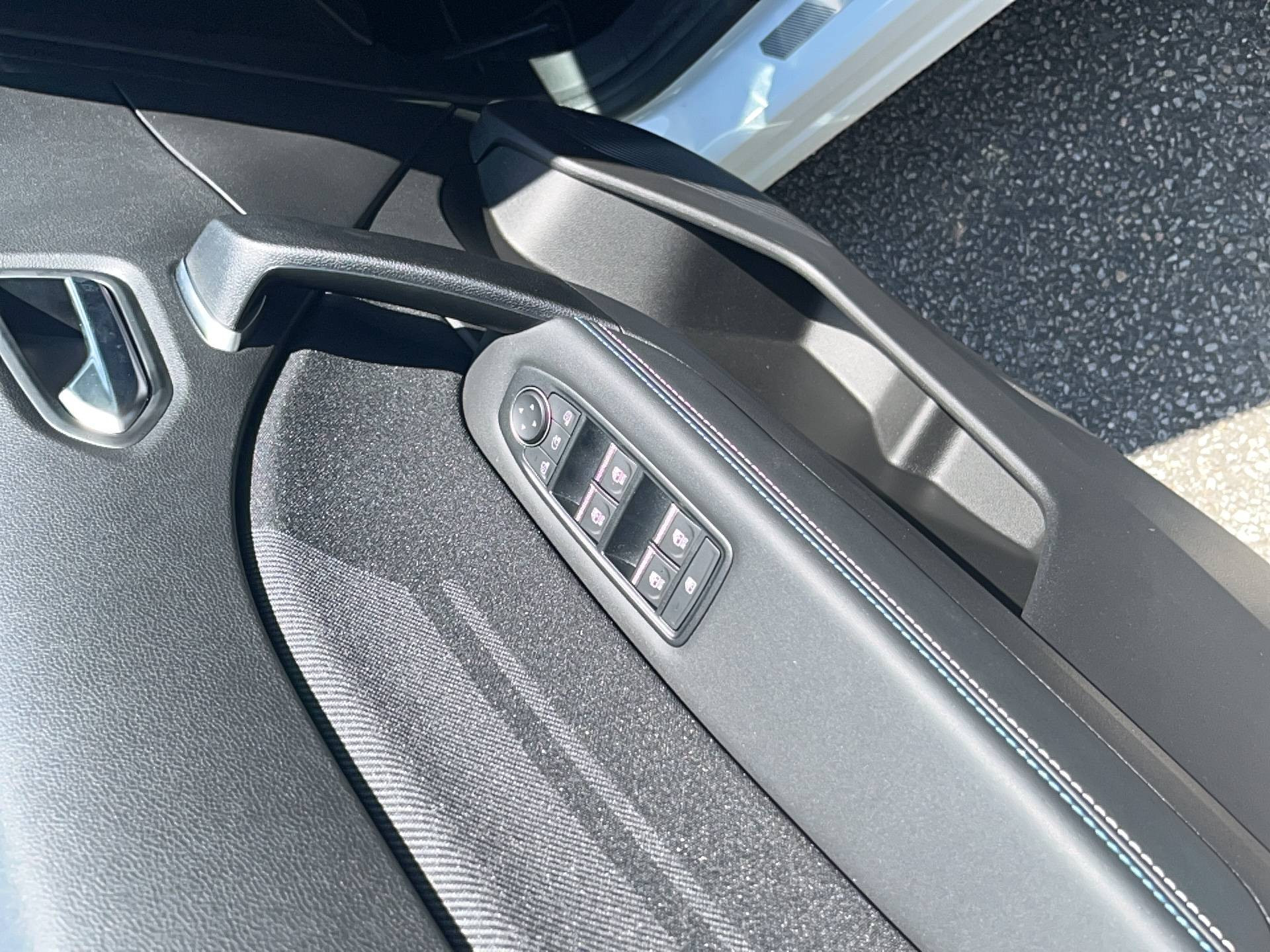 Vente en ligne Renault Symbioz  E-Tech full hybrid 160 ch au prix de 38 490 €