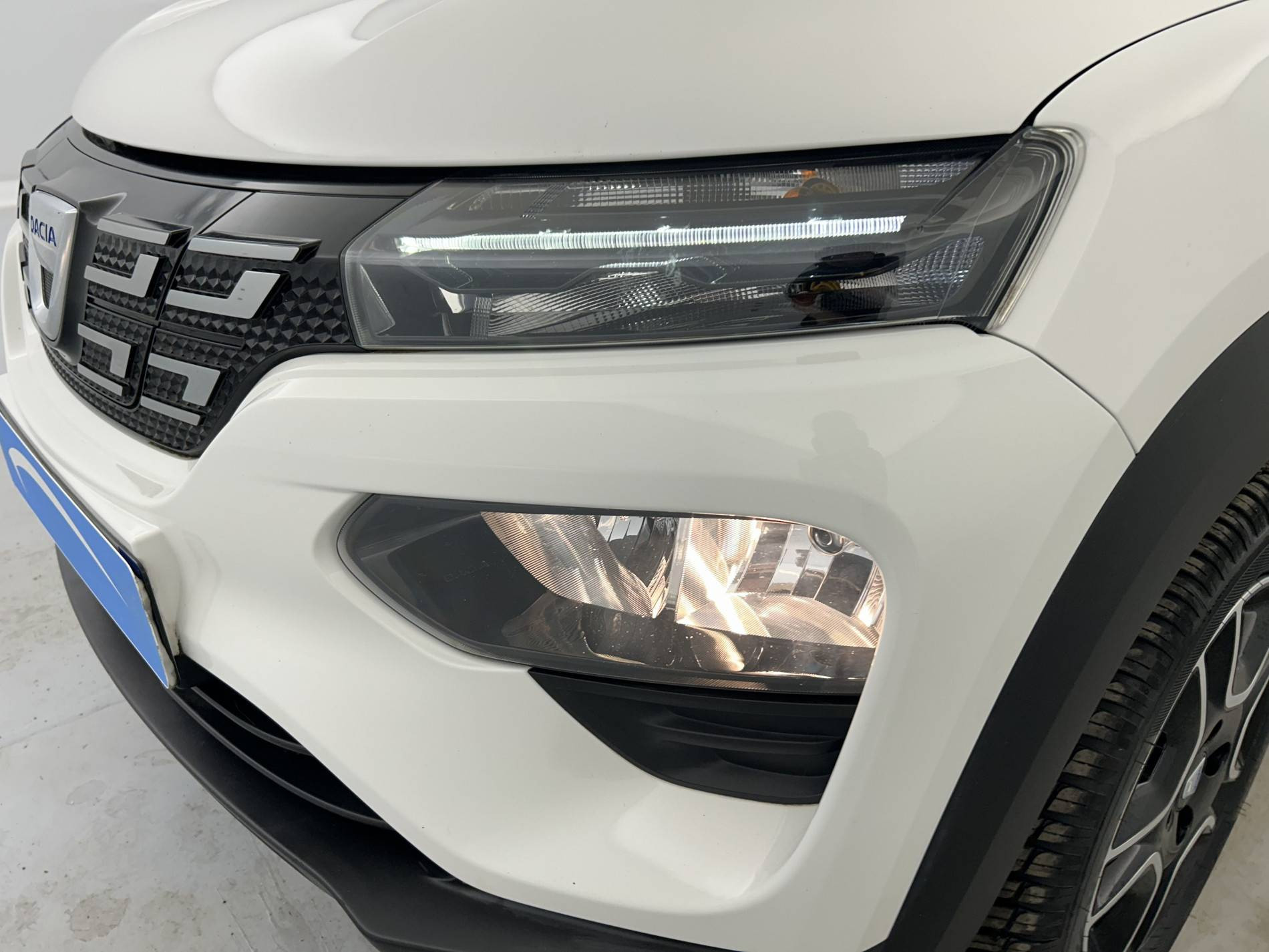 Vente en ligne Dacia Spring  Achat Intégral au prix de 10 990 €