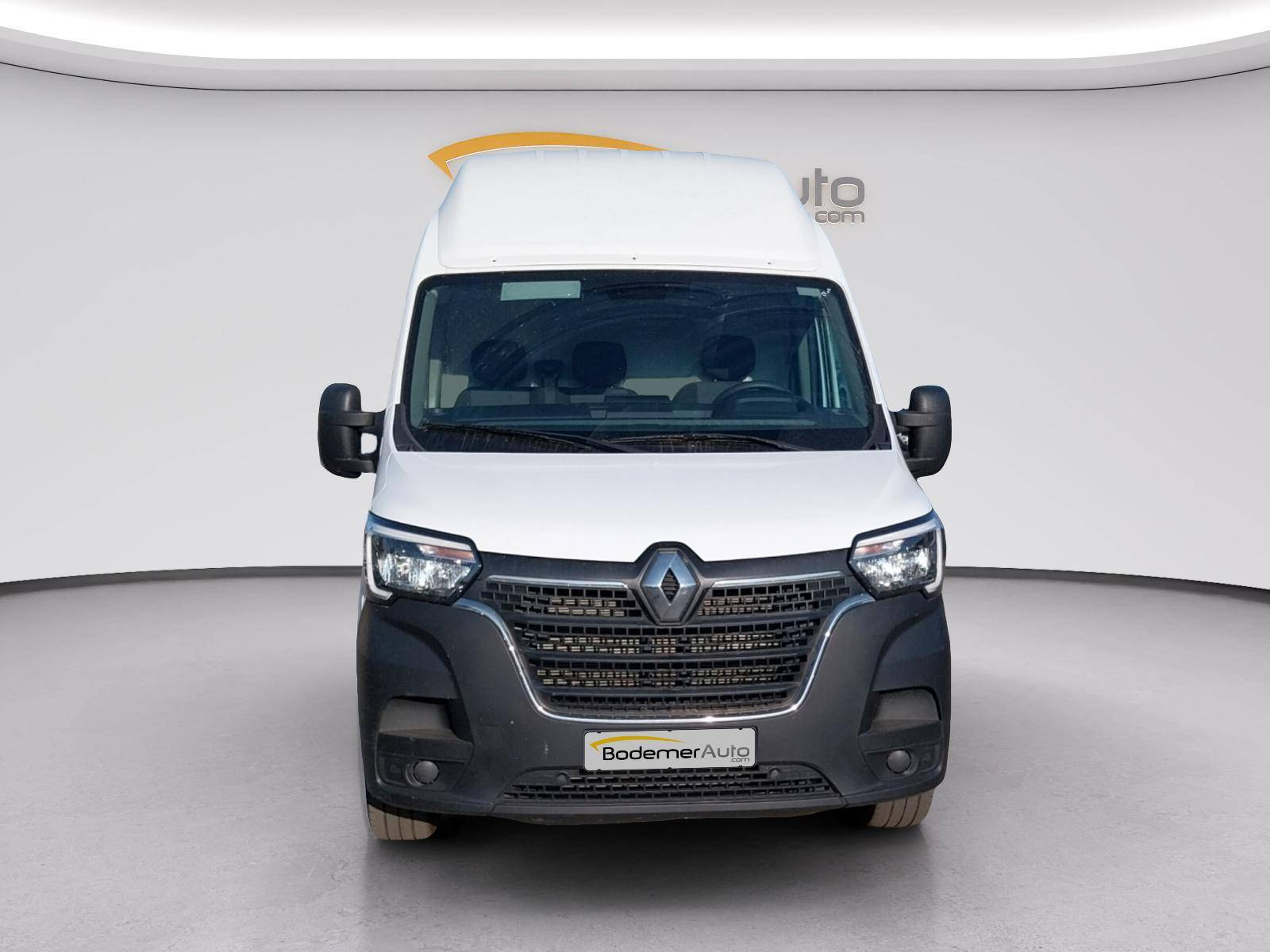 Vente en ligne Renault Master Fourgon MASTER FGN TRAC F3500 L3H3 BLUE DCI 135 au prix de 26 990 €