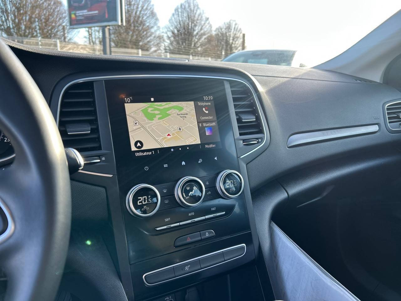 Vente en ligne Renault Megane 4  Blue dCi 115 au prix de 15 980 €