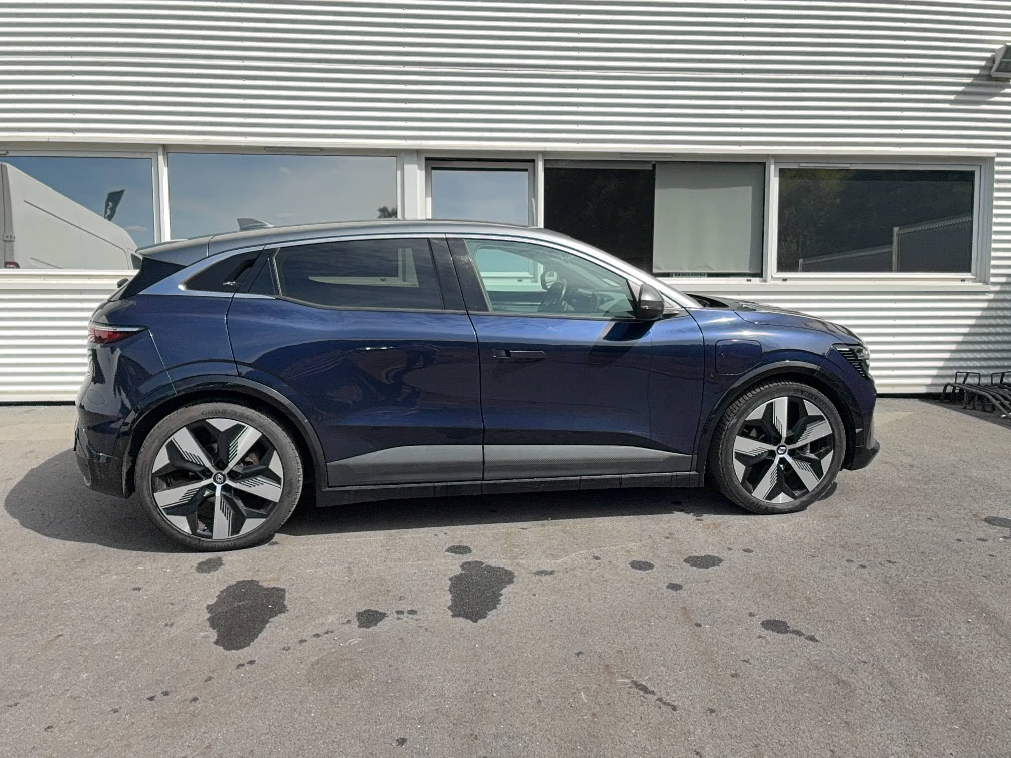 Vente en ligne Renault Megane E-Tech  EV60 220 ch optimum charge au prix de 19 990 €