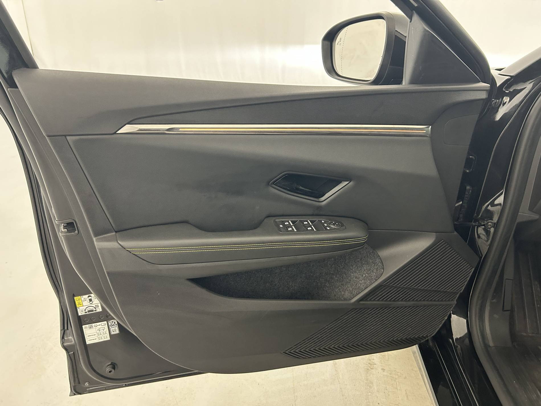 Vente en ligne Renault Megane E-Tech  220 ch autonomie confort GSR2 au prix de 30 990 €