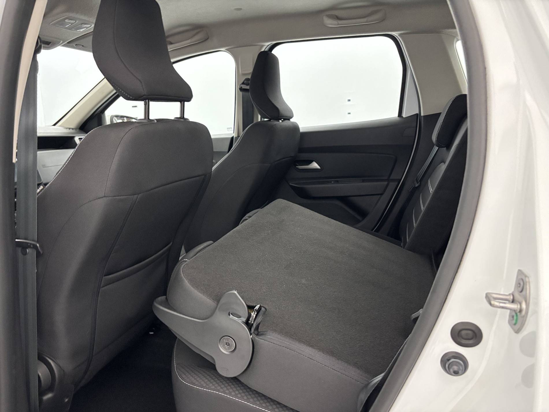 Vente en ligne Dacia Duster  ECO-G 100 4x2 au prix de 17 990 €
