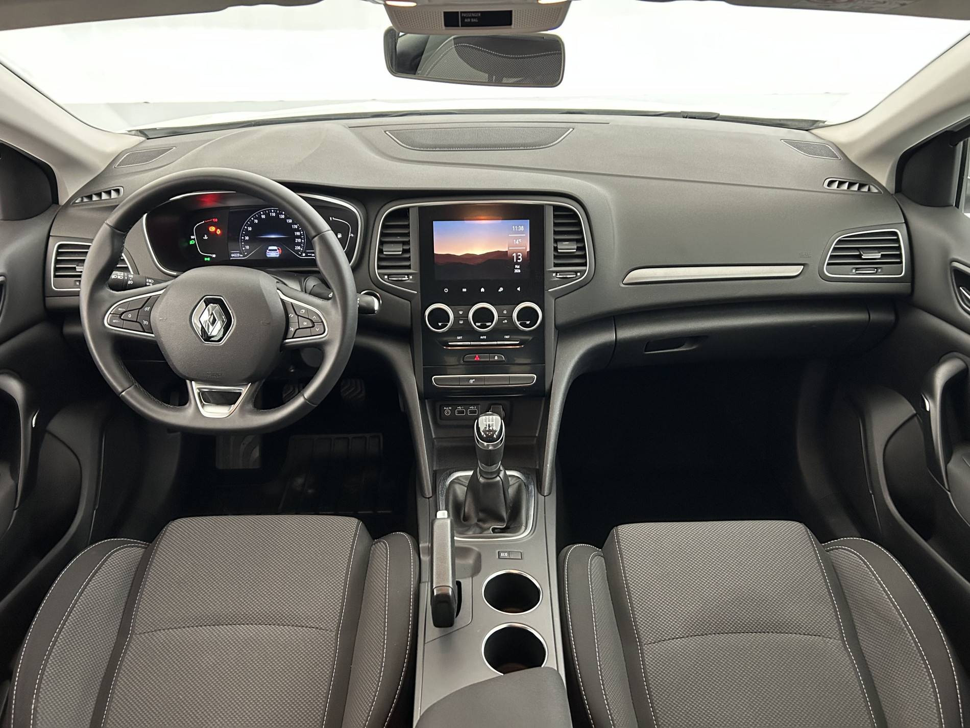 Vente en ligne Renault Megane 4 Estate  Blue dCi 115 au prix de 18 490 €