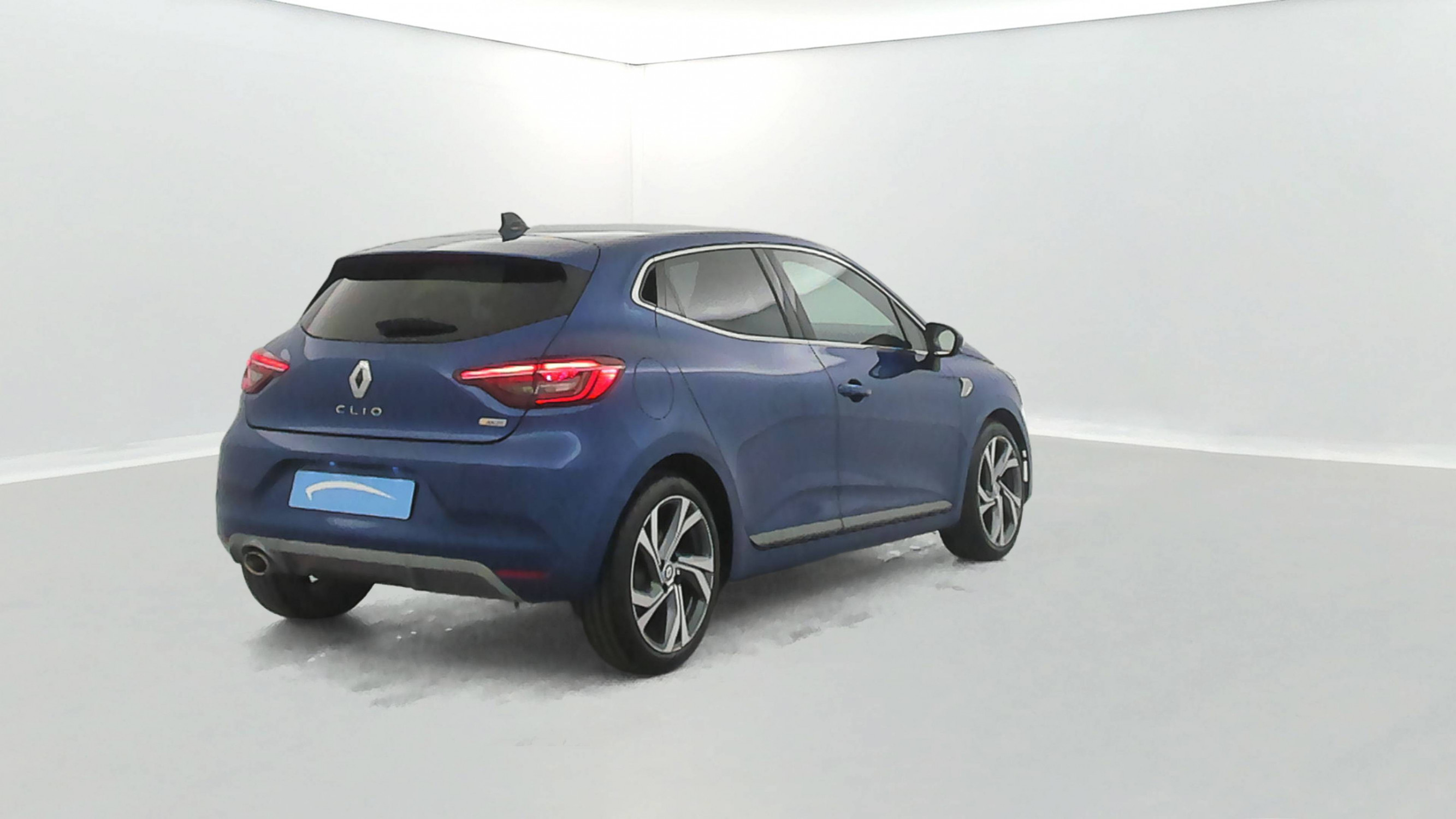 Vente en ligne Renault Clio 5 Clio TCe 140 - 21N au prix de 14 990 €