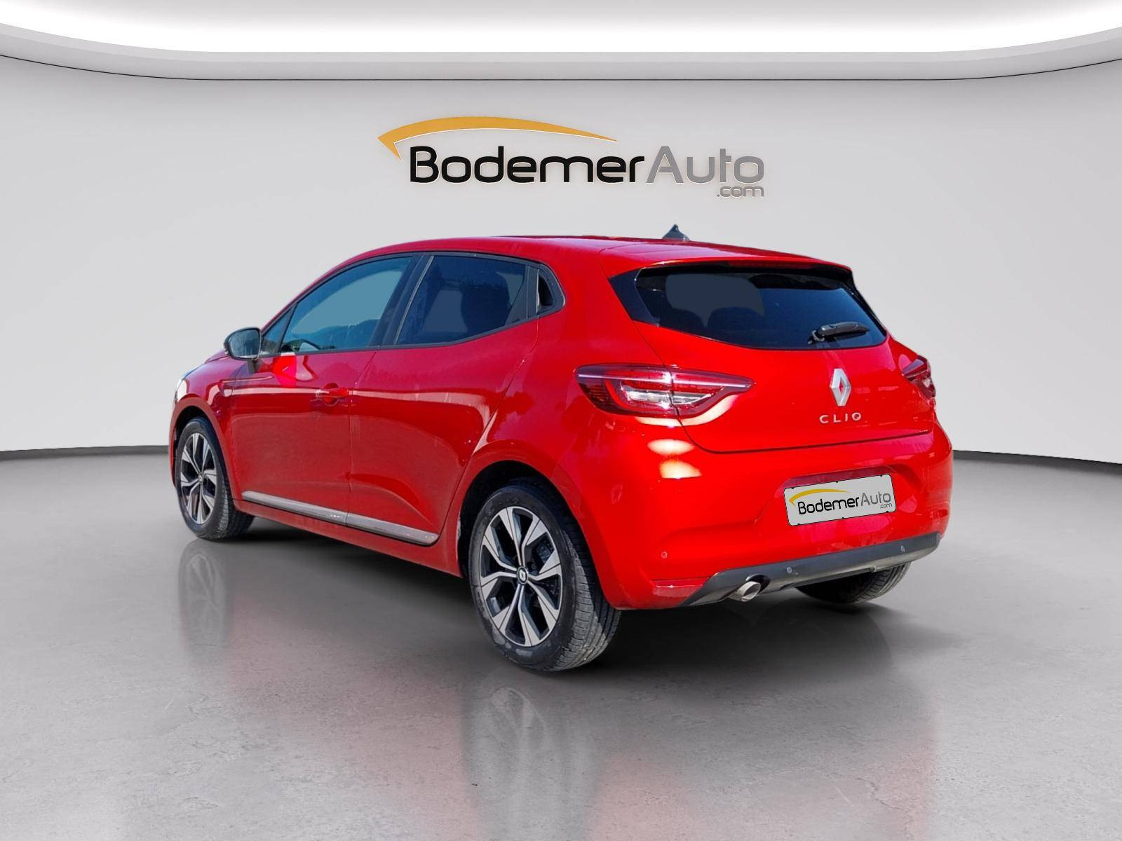 Vente en ligne Renault Clio 5 Clio TCe 90 au prix de 14 890 €