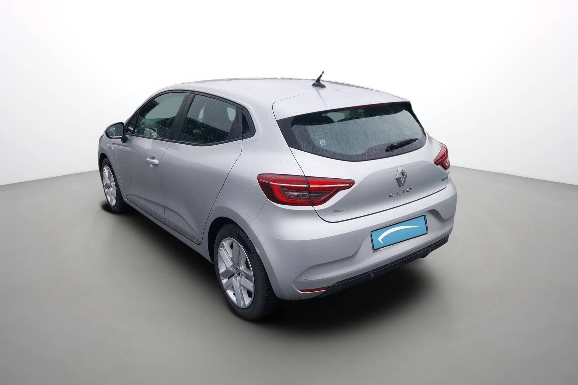 Vente en ligne Renault Clio 5 Clio E-Tech 140 - 21N au prix de 14 490 €