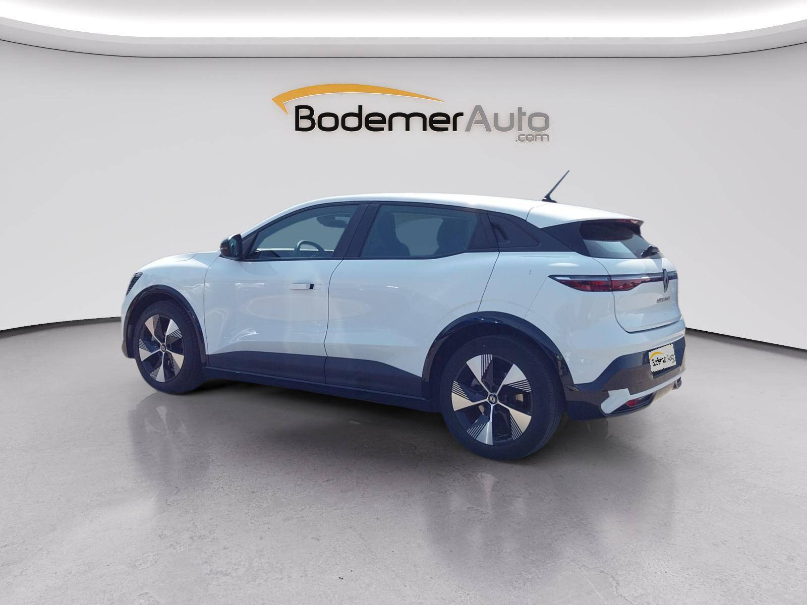 Vente en ligne Renault Megane E-Tech  EV40 130ch standard charge au prix de 20 990 €