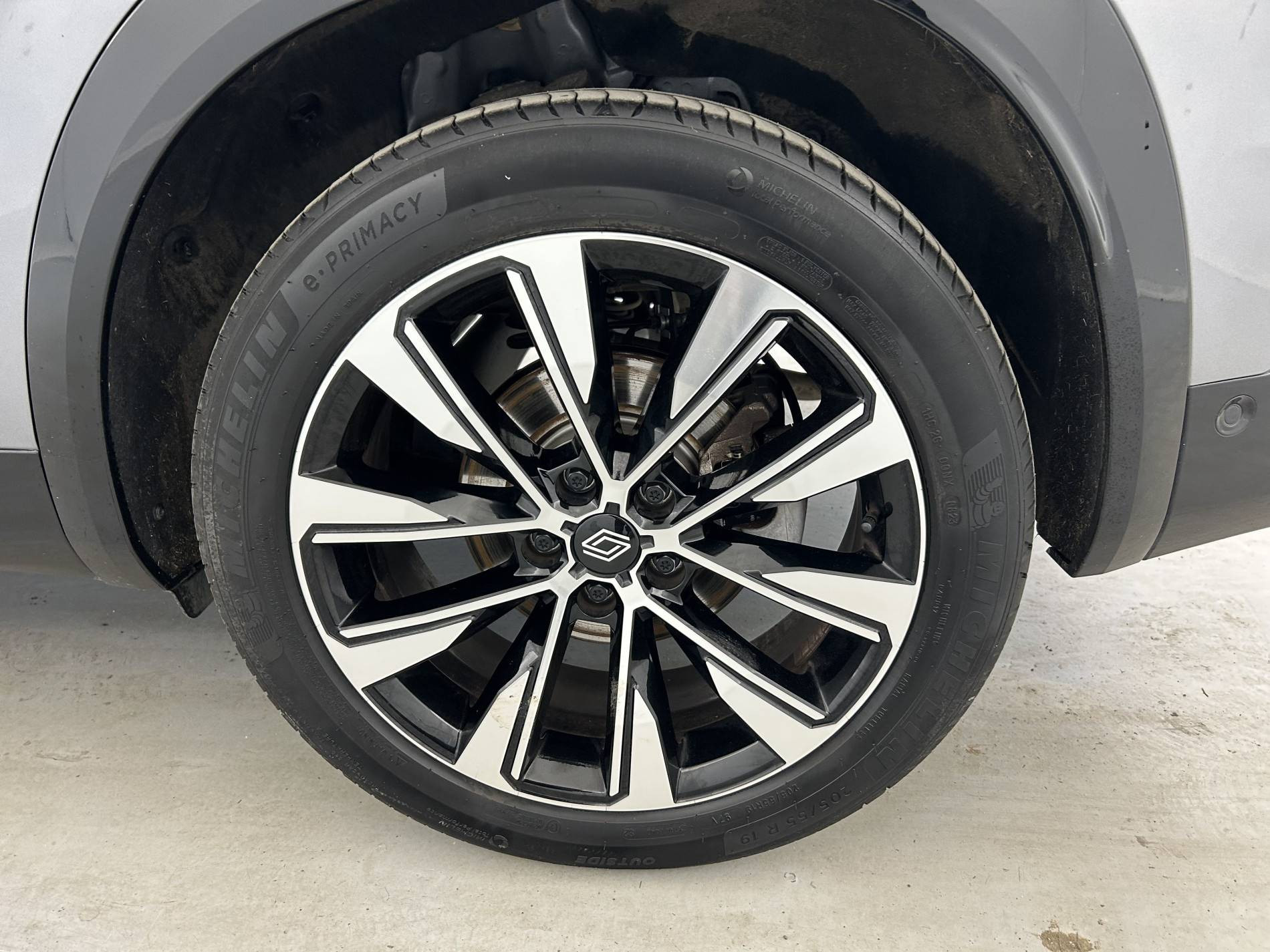 Vente en ligne Renault Austral  E-Tech hybrid 200 au prix de 28 990 €