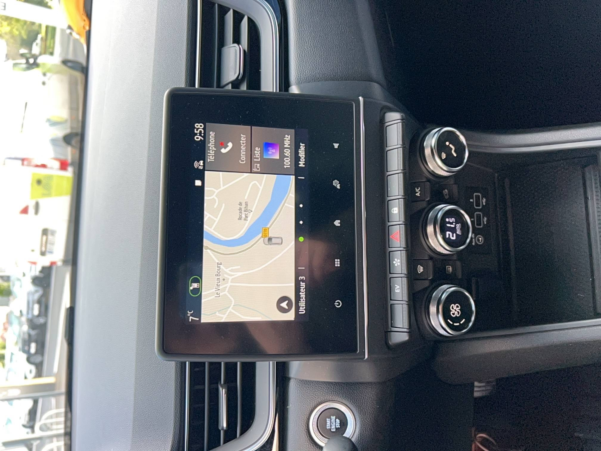 Vente en ligne Renault Captur  E-Tech 145 au prix de 17 990 €