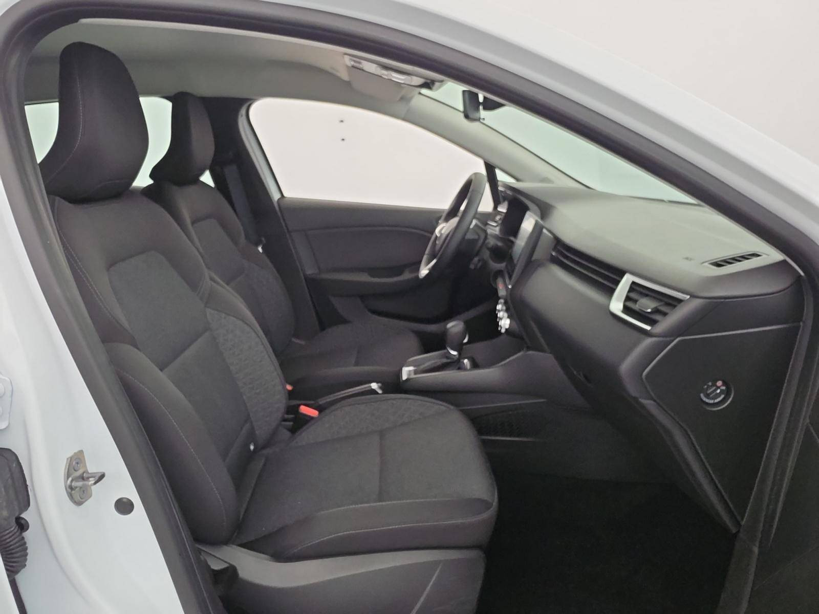Vente en ligne Renault Clio 5 Clio E-Tech full hybrid 145 au prix de 17 350 €