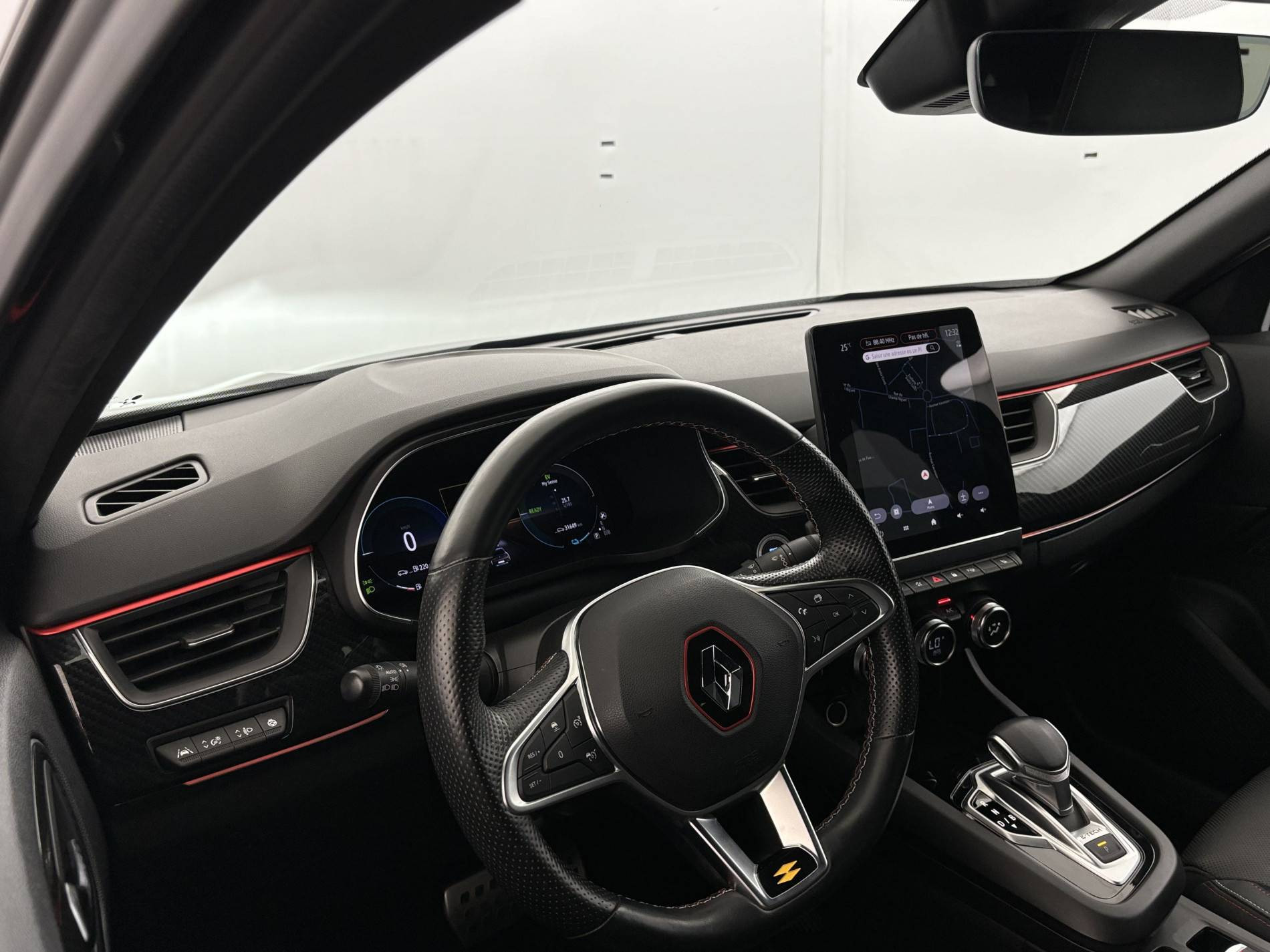Vente en ligne Renault Arkana  E-Tech hybride 145 au prix de 24 990 €