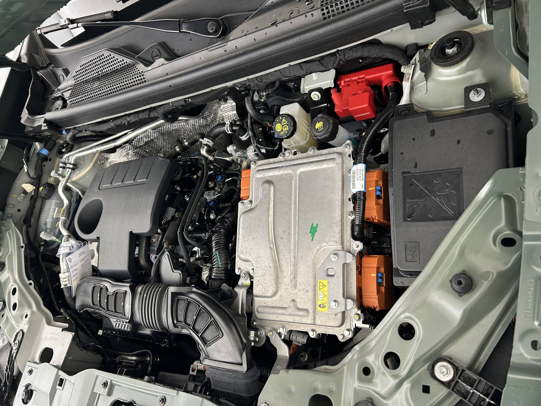 Vente en ligne Dacia Duster  Hybrid 140 au prix de 25 990 €