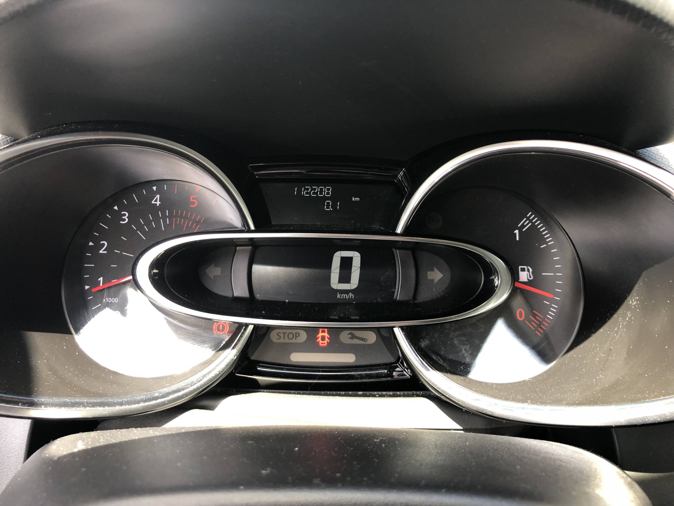 Vente en ligne Renault Clio 4 Clio dCi 75 E6C au prix de 10 990 €