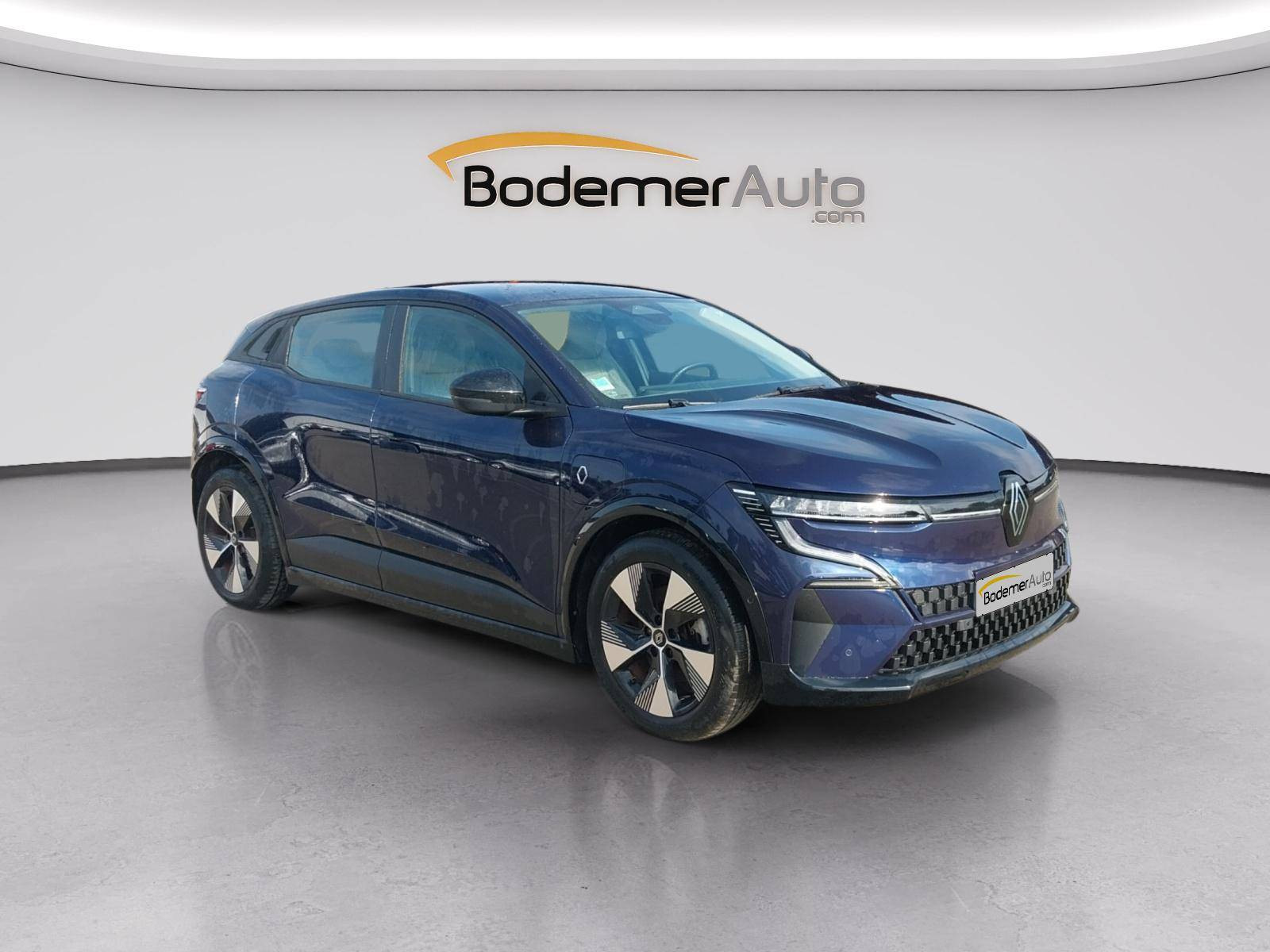 Vente en ligne Renault Megane E-Tech  EV40 130ch standard charge au prix de 26 900 €