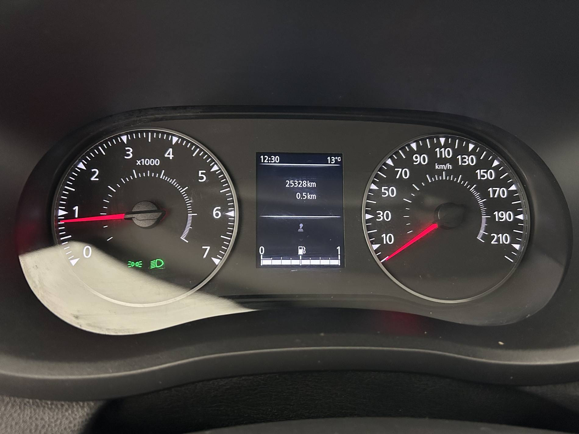Vente en ligne Renault Master Fourgon MASTER FGN TRAC F3500 L2H2 BLUE DCI 135 au prix de 26 999 €