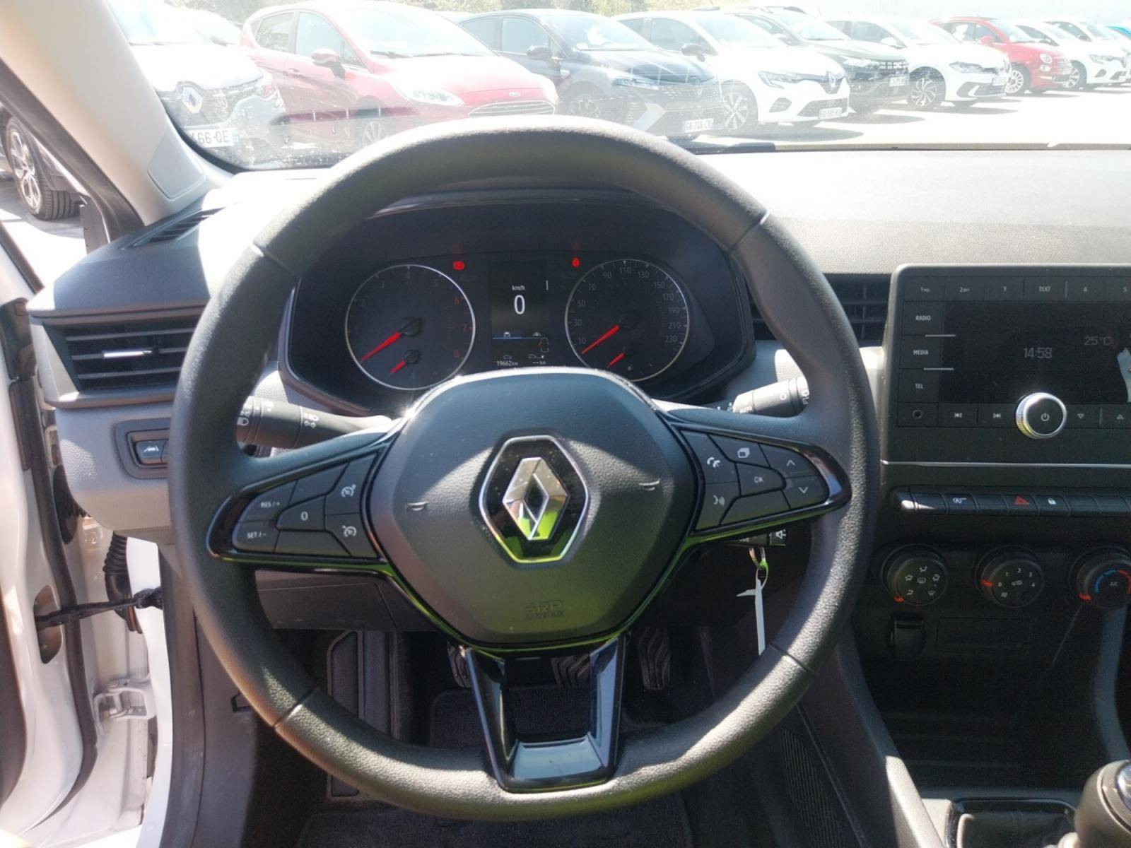 Vente en ligne Renault Clio 5 Clio SCe 65 au prix de 12 990 €