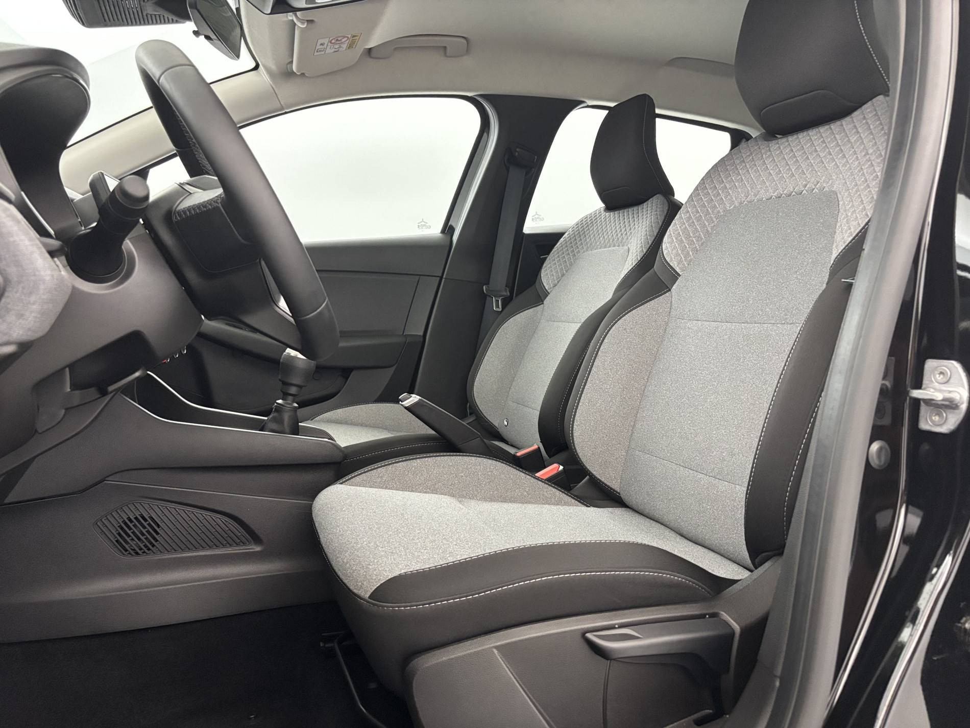Vente en ligne Renault Clio 5 Clio Blue dCi 100 ch GSR2 au prix de 17 990 €