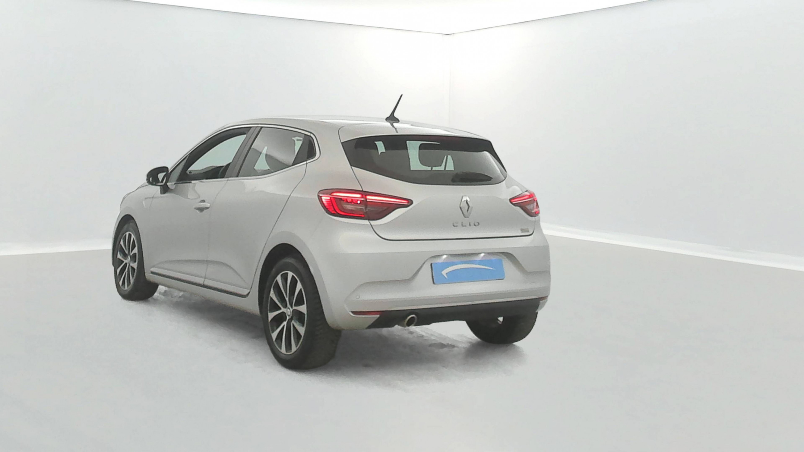 Vente en ligne Renault Clio 5 Clio Blue dCi 100 - 21N au prix de 15 290 €