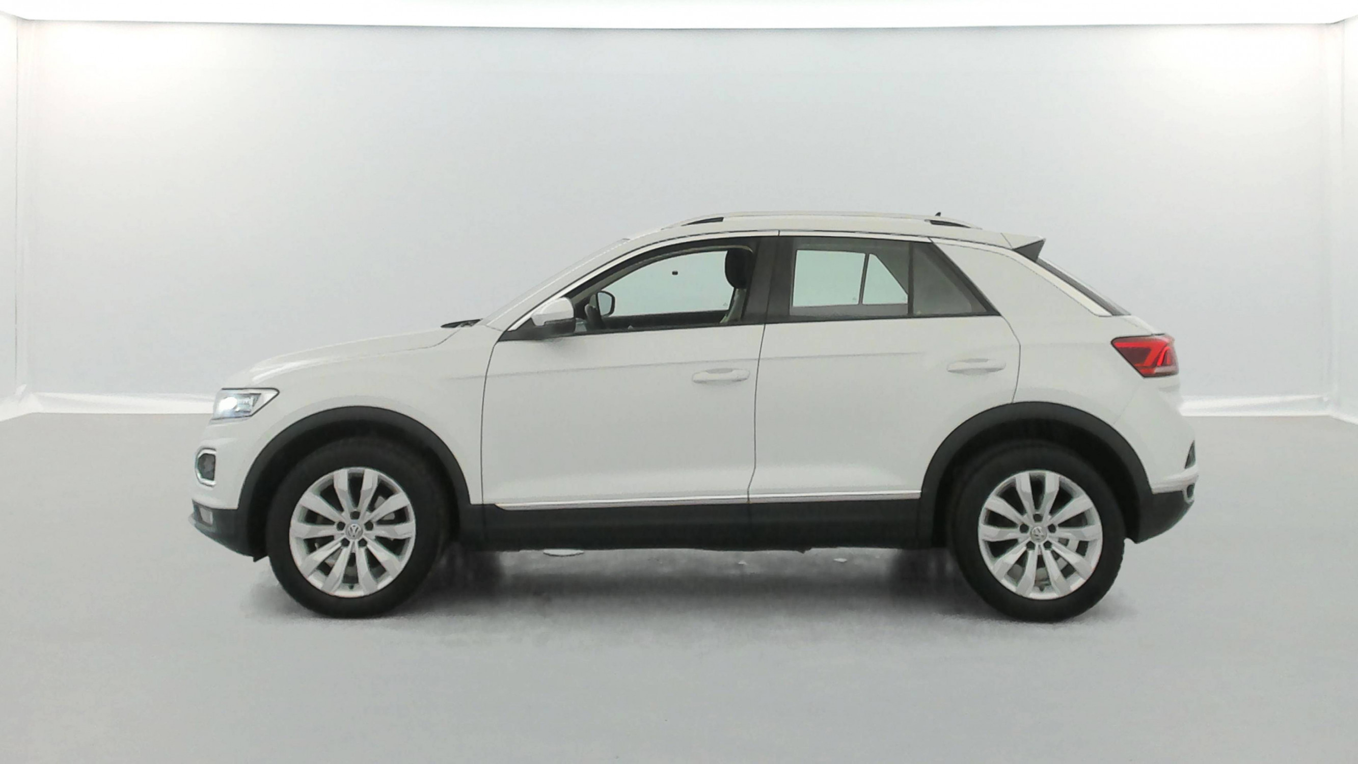 Vente en ligne Volkswagen T-Roc  1.5 TSI 150 EVO Start/Stop BVM6 au prix de 16 990 €