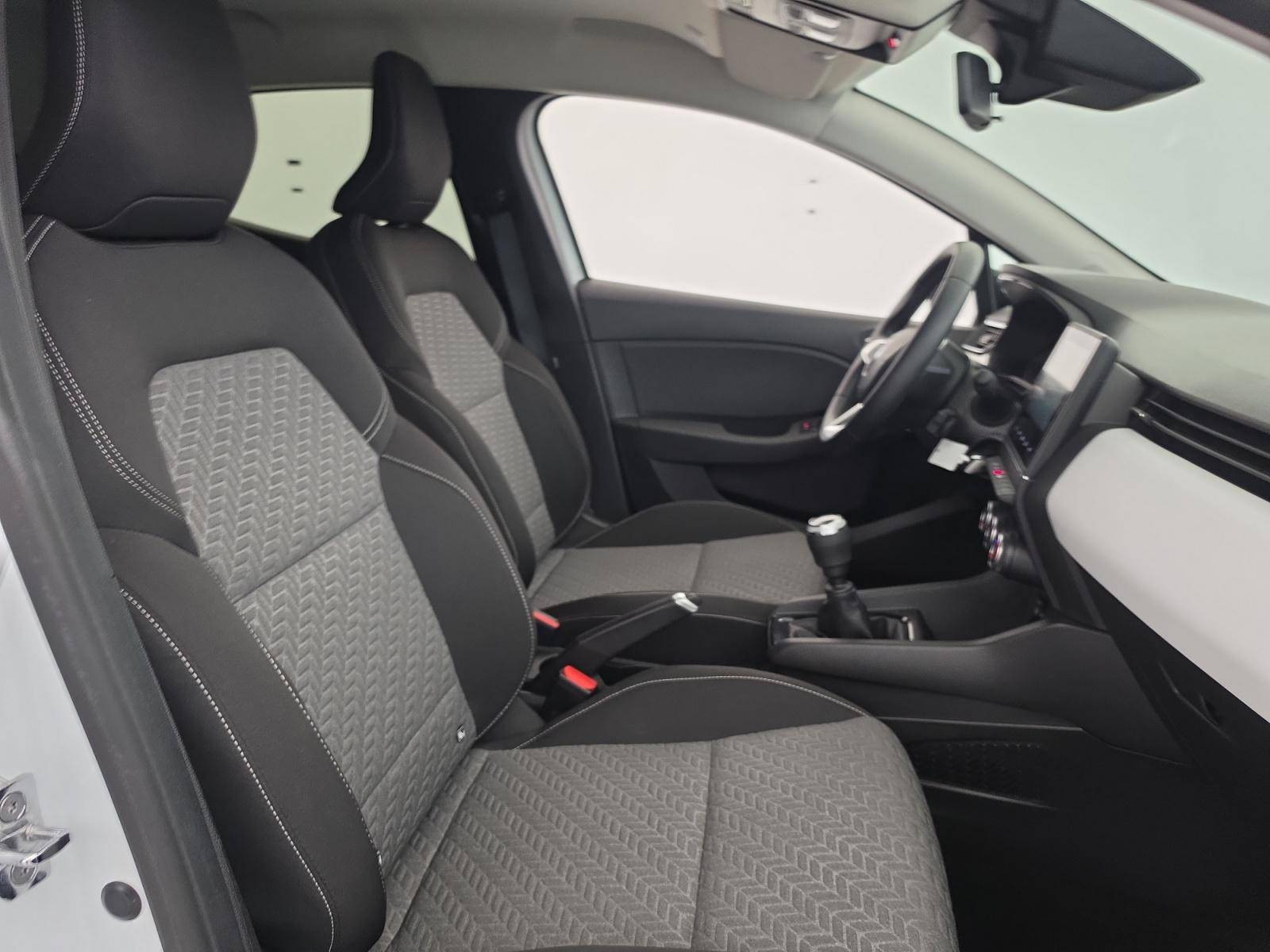 Vente en ligne Renault Clio 5 Clio TCe 90 au prix de 13 890 €