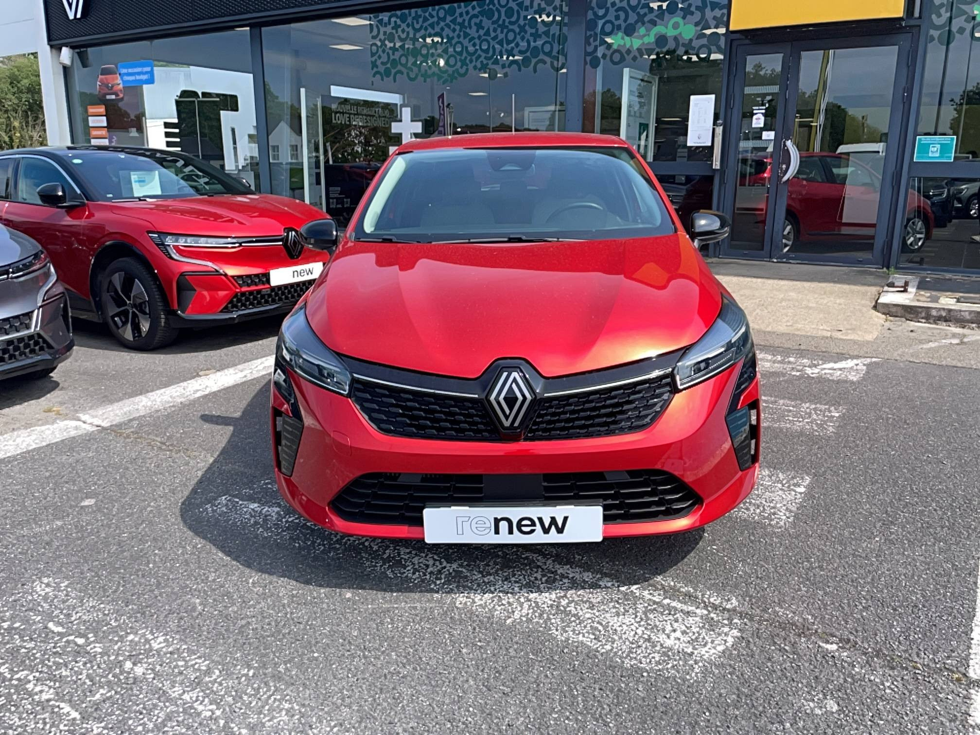 Vente en ligne Renault Clio 5 Clio TCe 90 au prix de 15 990 €