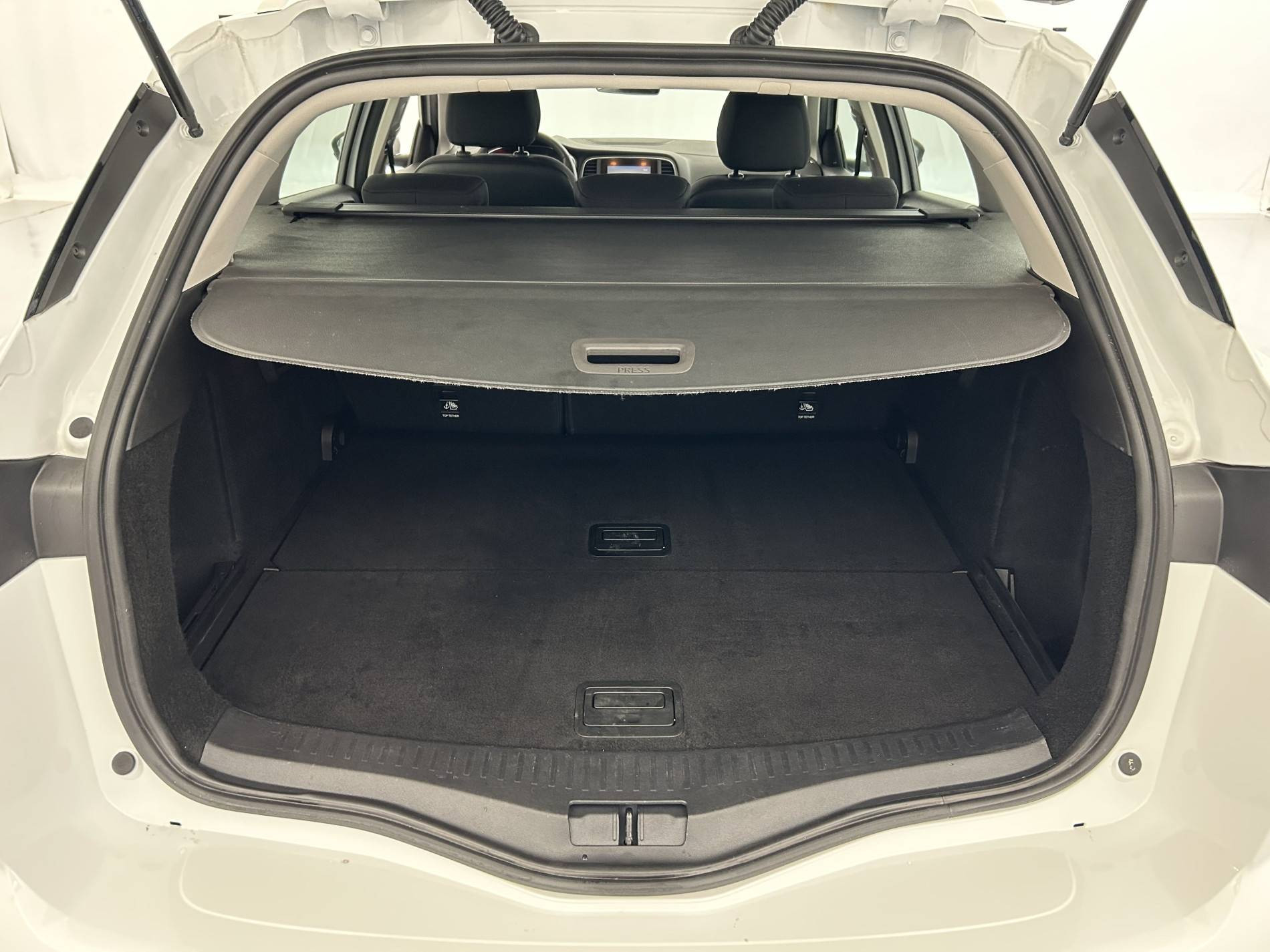 Vente en ligne Renault Megane 4 Estate  Blue dCi 115 au prix de 18 990 €