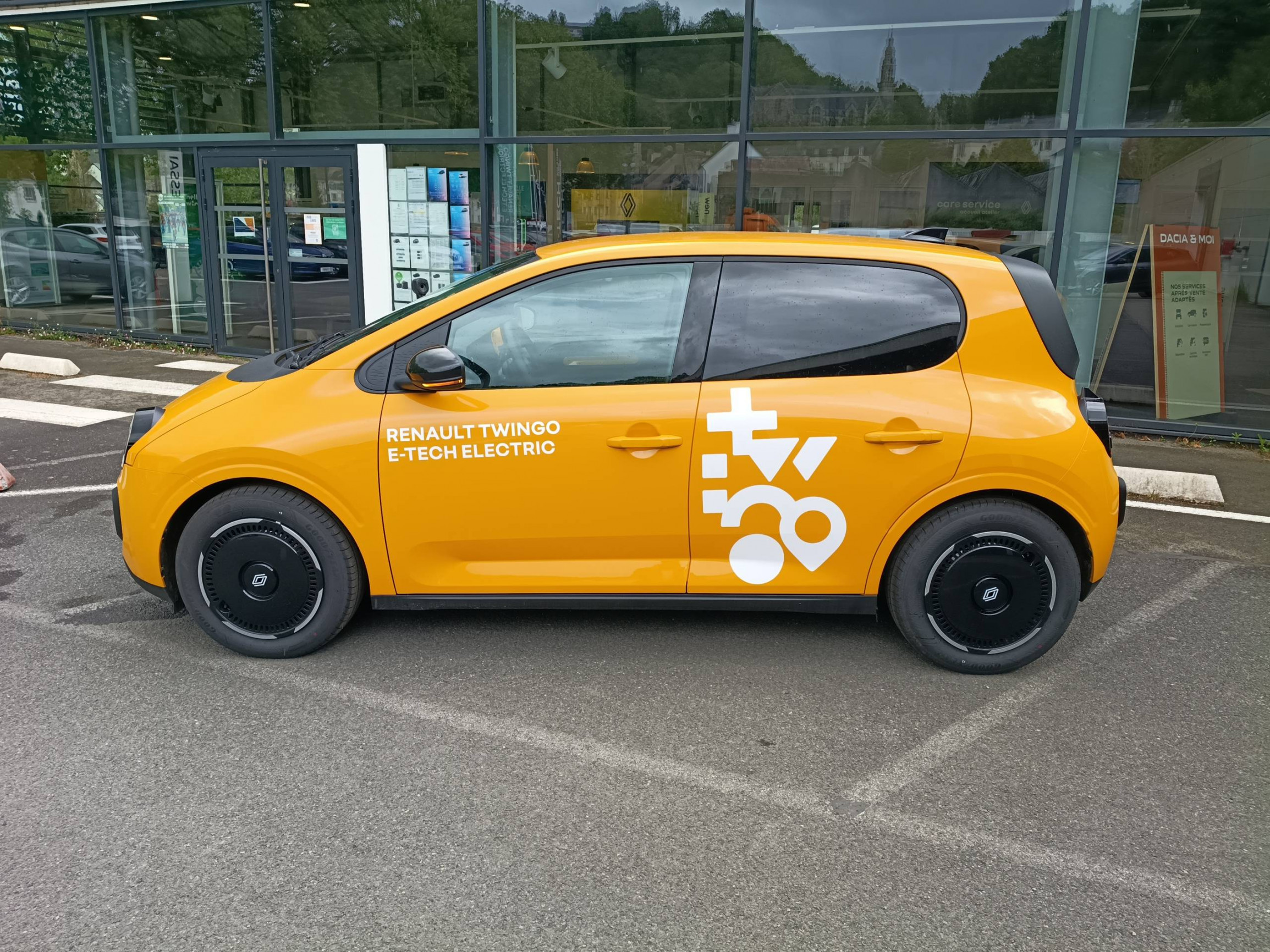 Vente en ligne Renault Twingo Electrique  80 ch autonomie urbaine au prix de 21 490 €