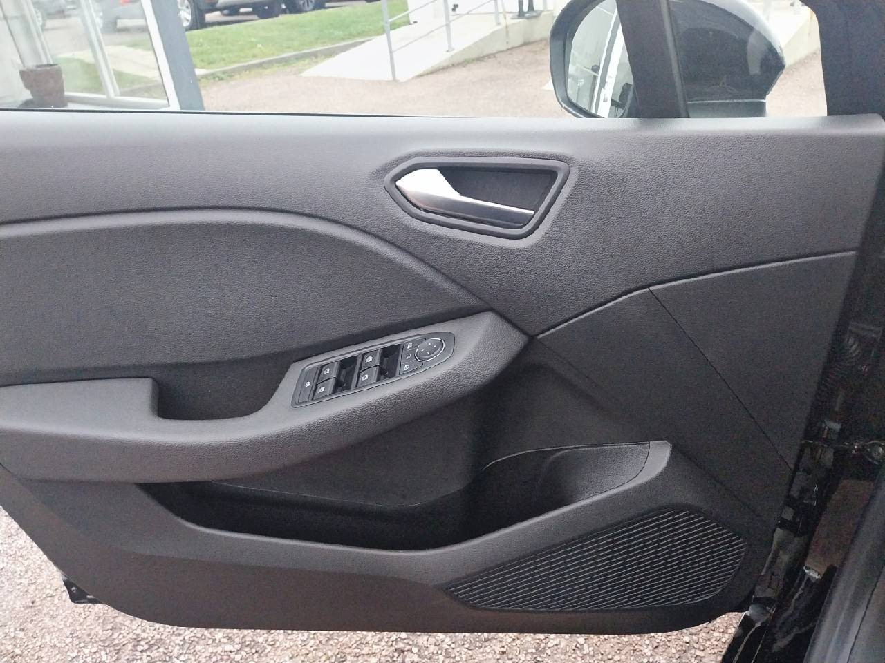 Vente en ligne Renault Clio 5 Clio E-Tech full hybrid 145 au prix de 16 590 €