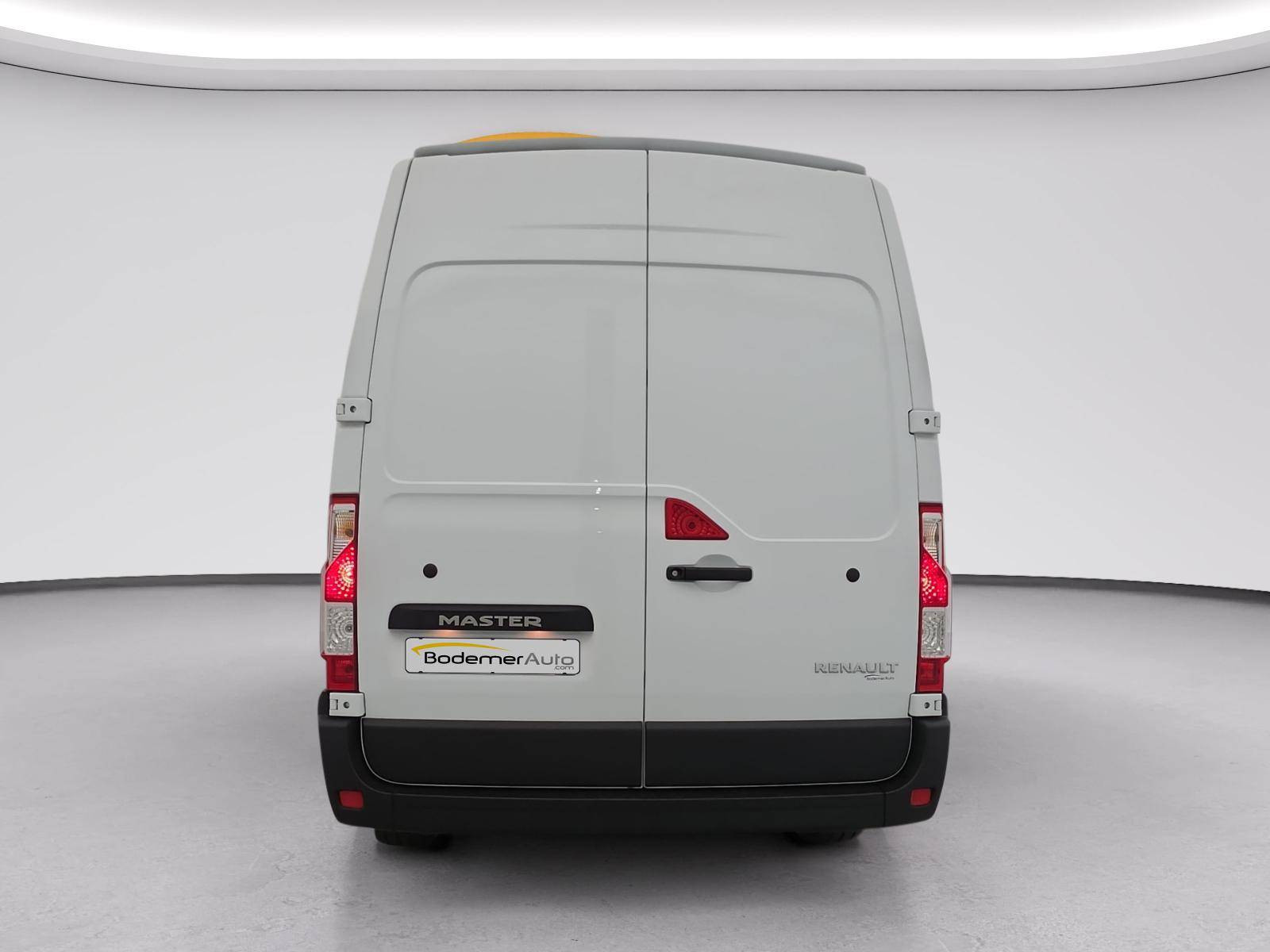 Vente en ligne Renault Master Fourgon MASTER FGN TRAC F3500 L3H3 BLUE DCI 135 au prix de 25 990 €