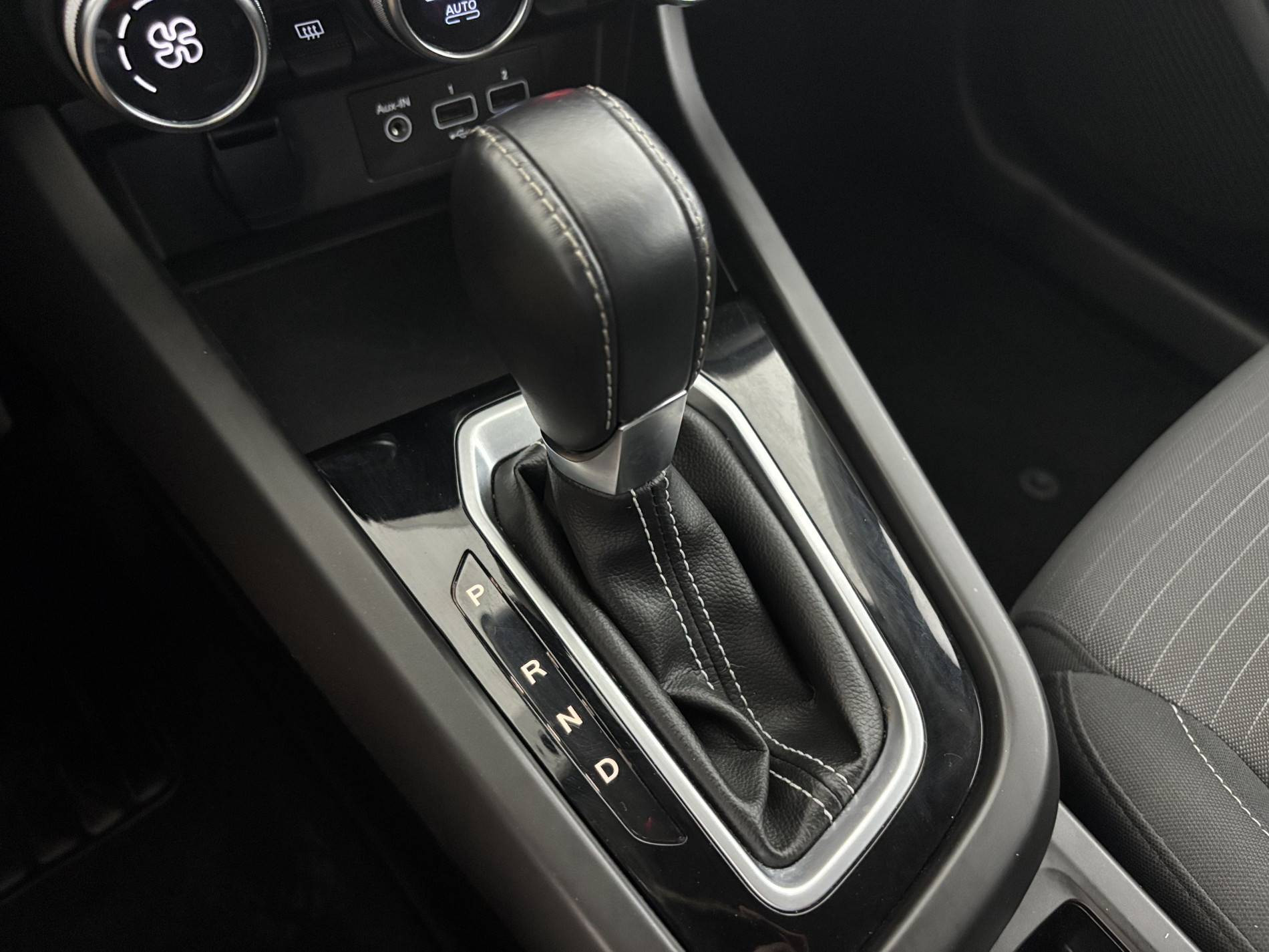 Vente en ligne Renault Arkana  mild hybrid 140 EDC FAP - 22 au prix de 16 890 €