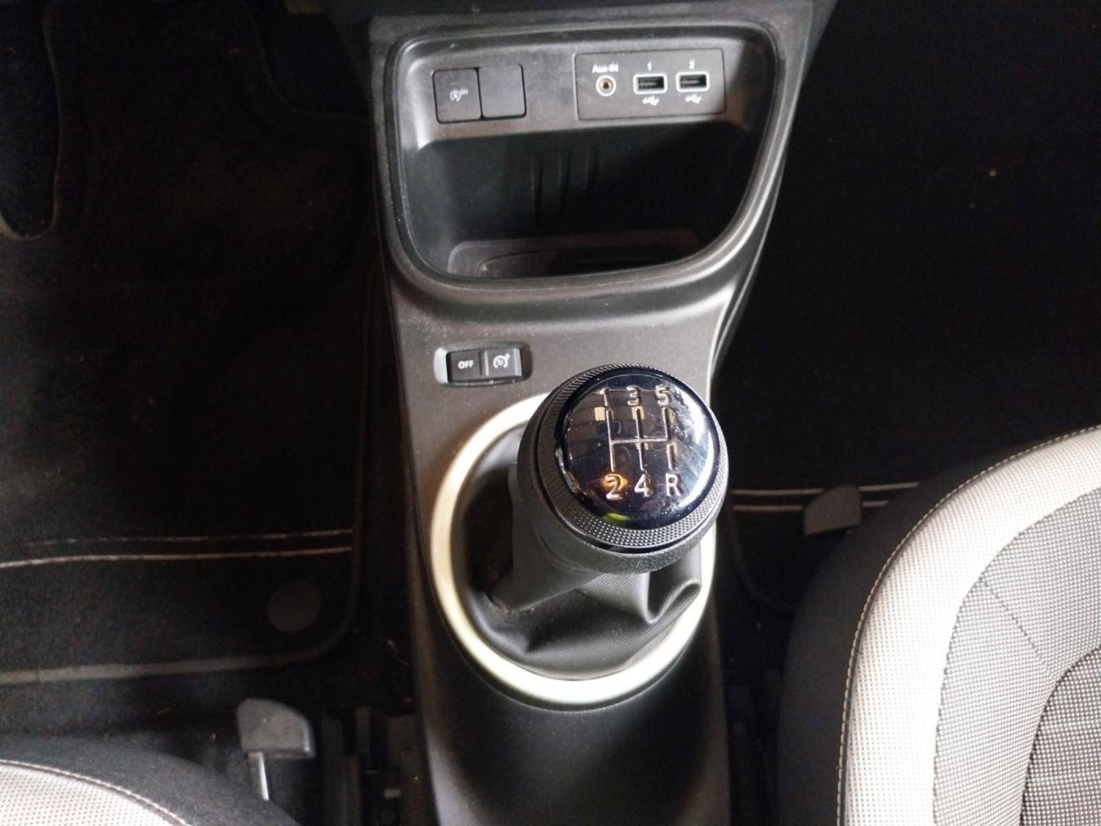 Vente en ligne Renault Twingo 3  SCe 65 - 21 au prix de 12 990 €