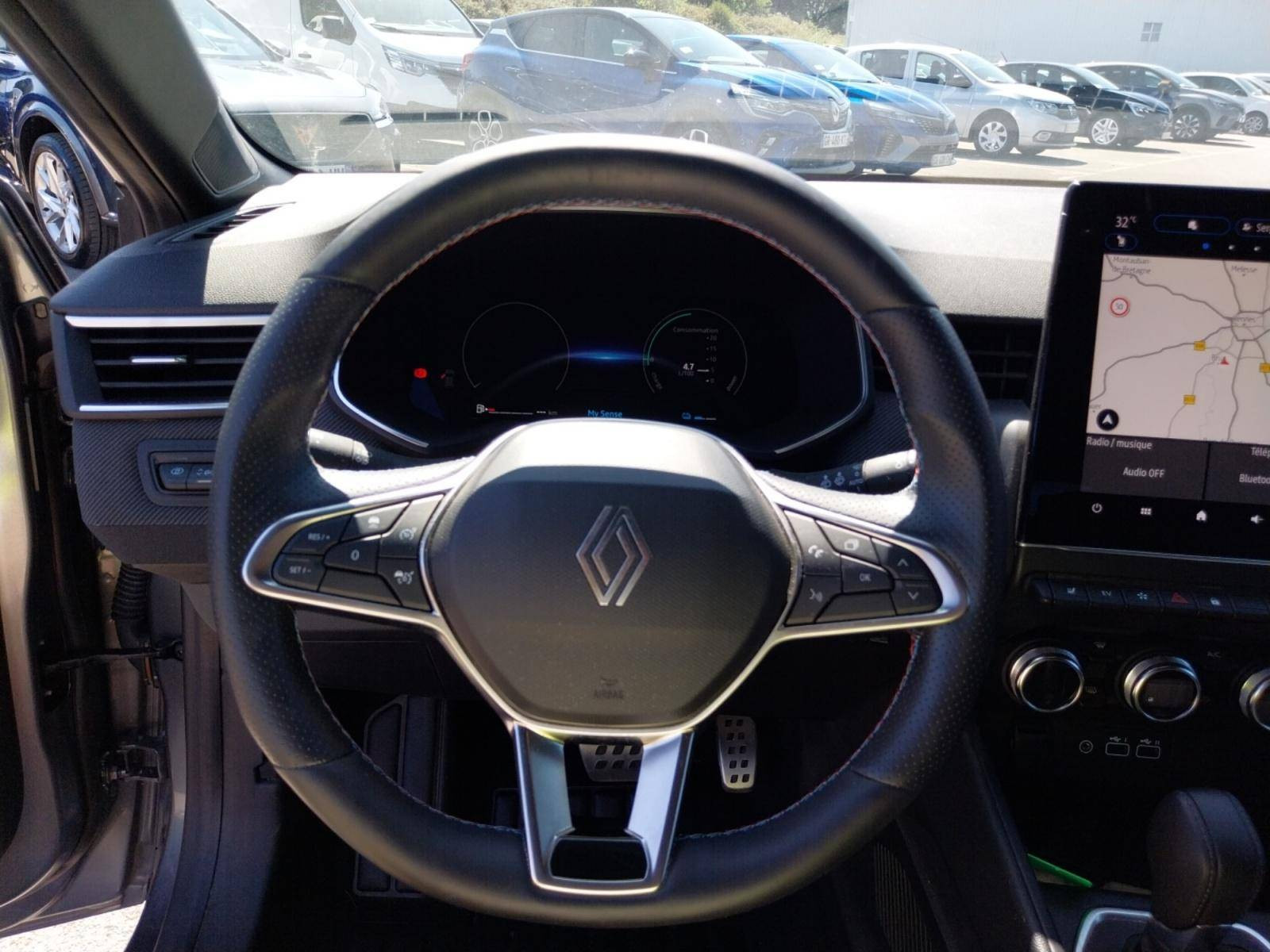 Vente en ligne Renault Clio 5 Clio E-Tech full hybrid 145 ch GSR2 au prix de 21 990 €