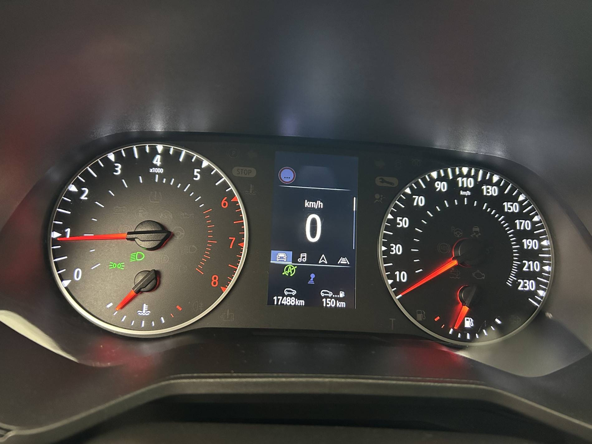 Vente en ligne Renault Clio 5 Clio SCe 65 au prix de 13 990 €