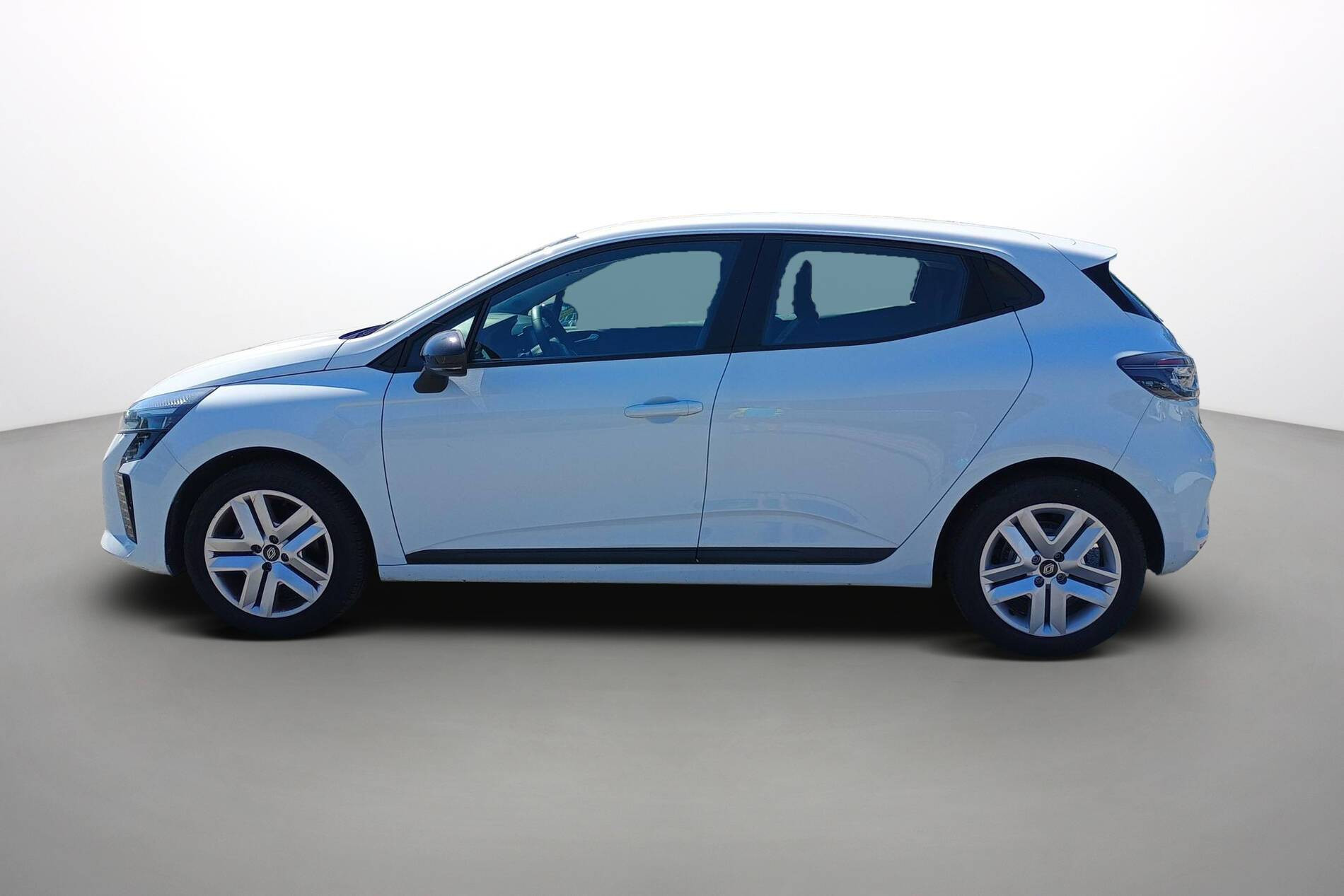 Vente en ligne Renault Clio 5 Clio Blue dCi 100 ch GSR2 au prix de 17 490 €