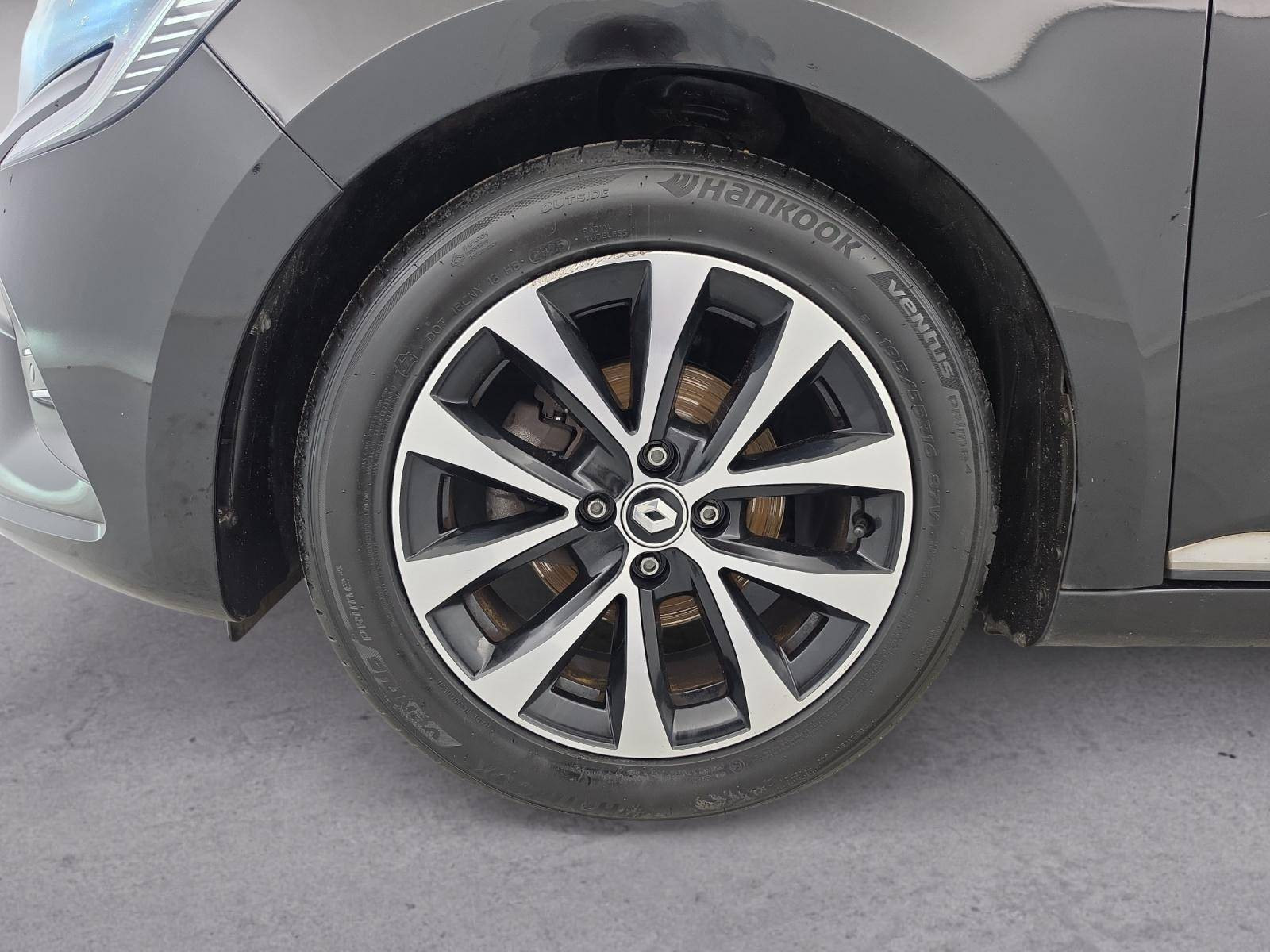 Vente en ligne Renault Clio 5 Clio TCe 100 GPL - 21N au prix de 14 990 €